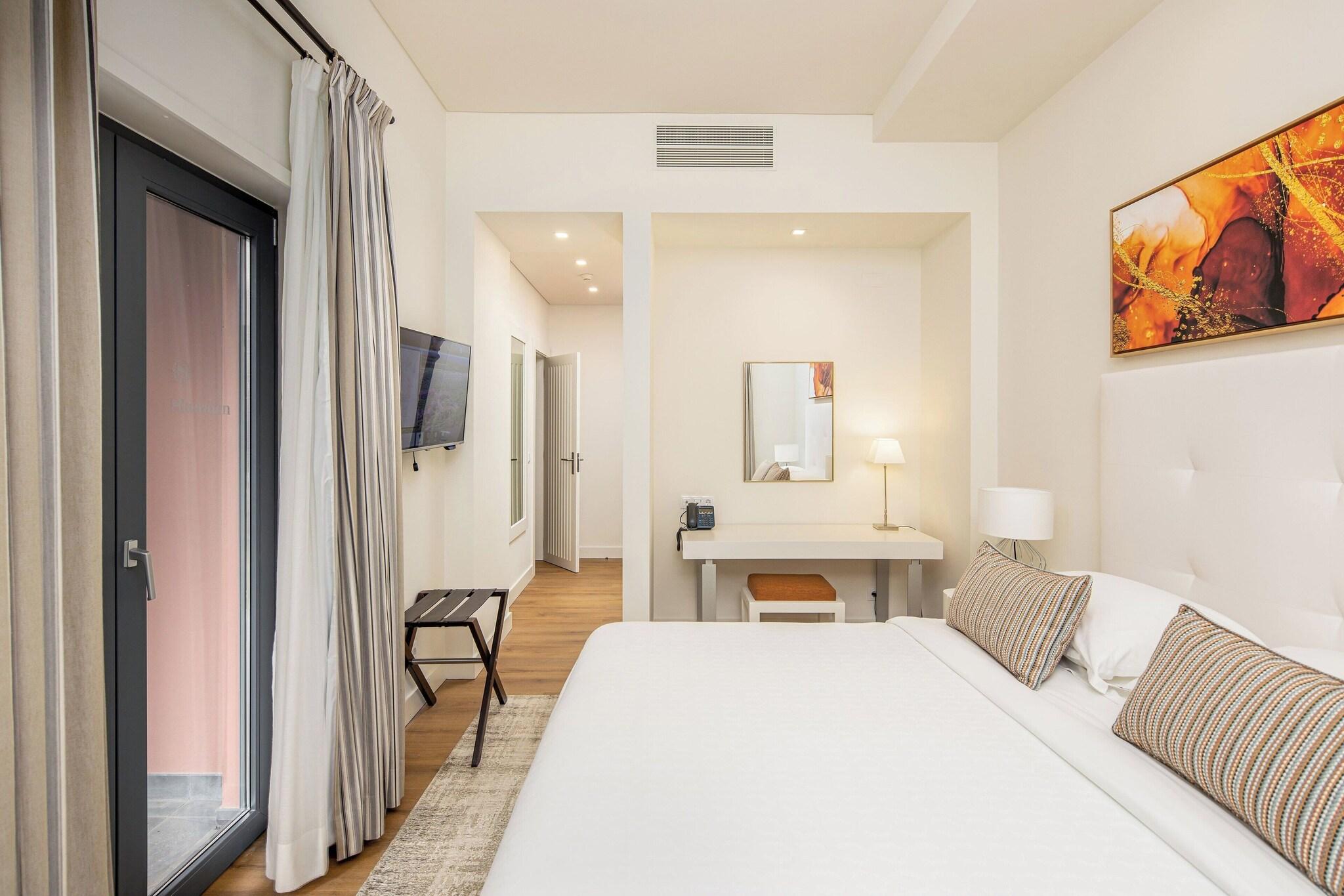 Suite Premium Queen Bed