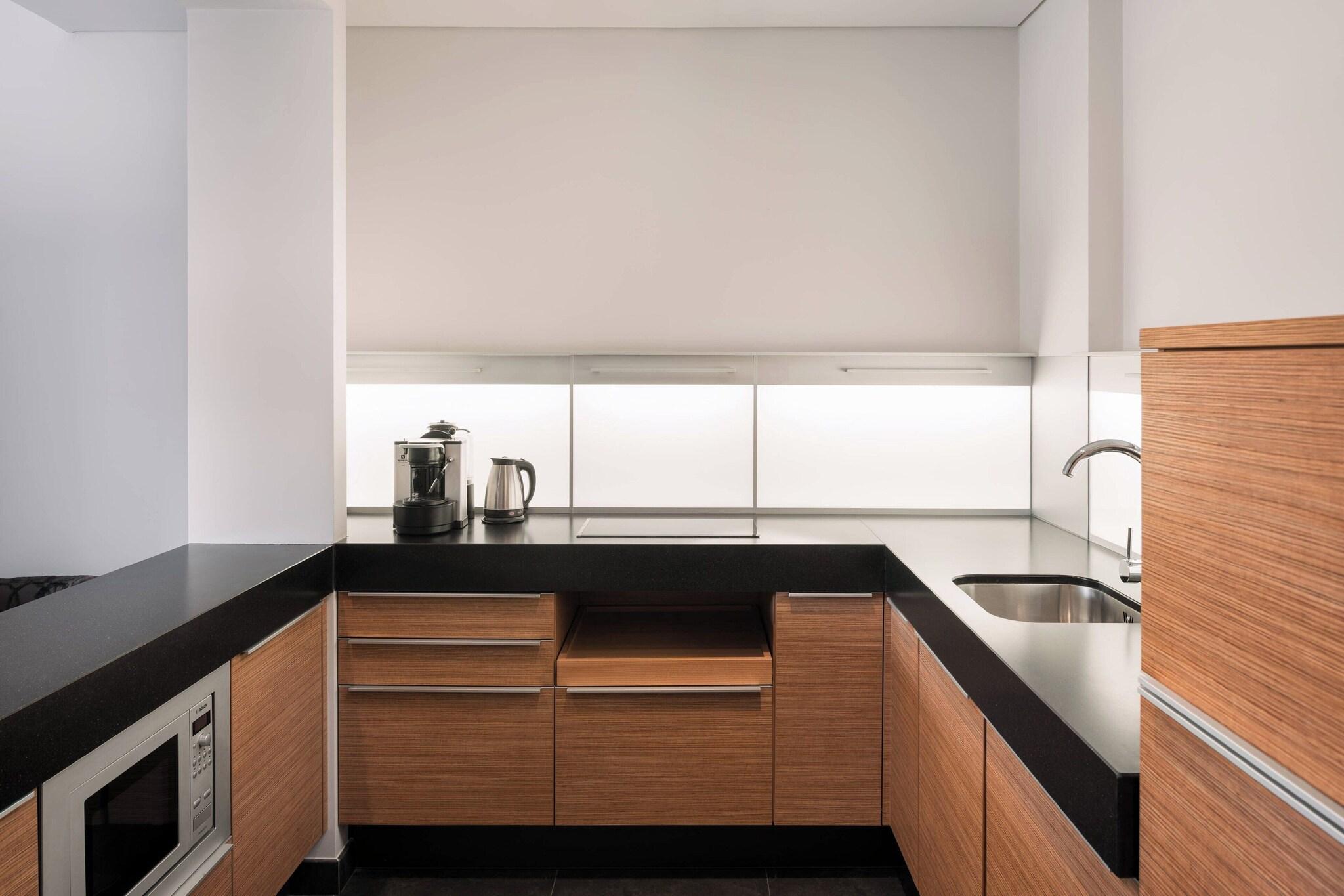 Suite Premium Queen Bed