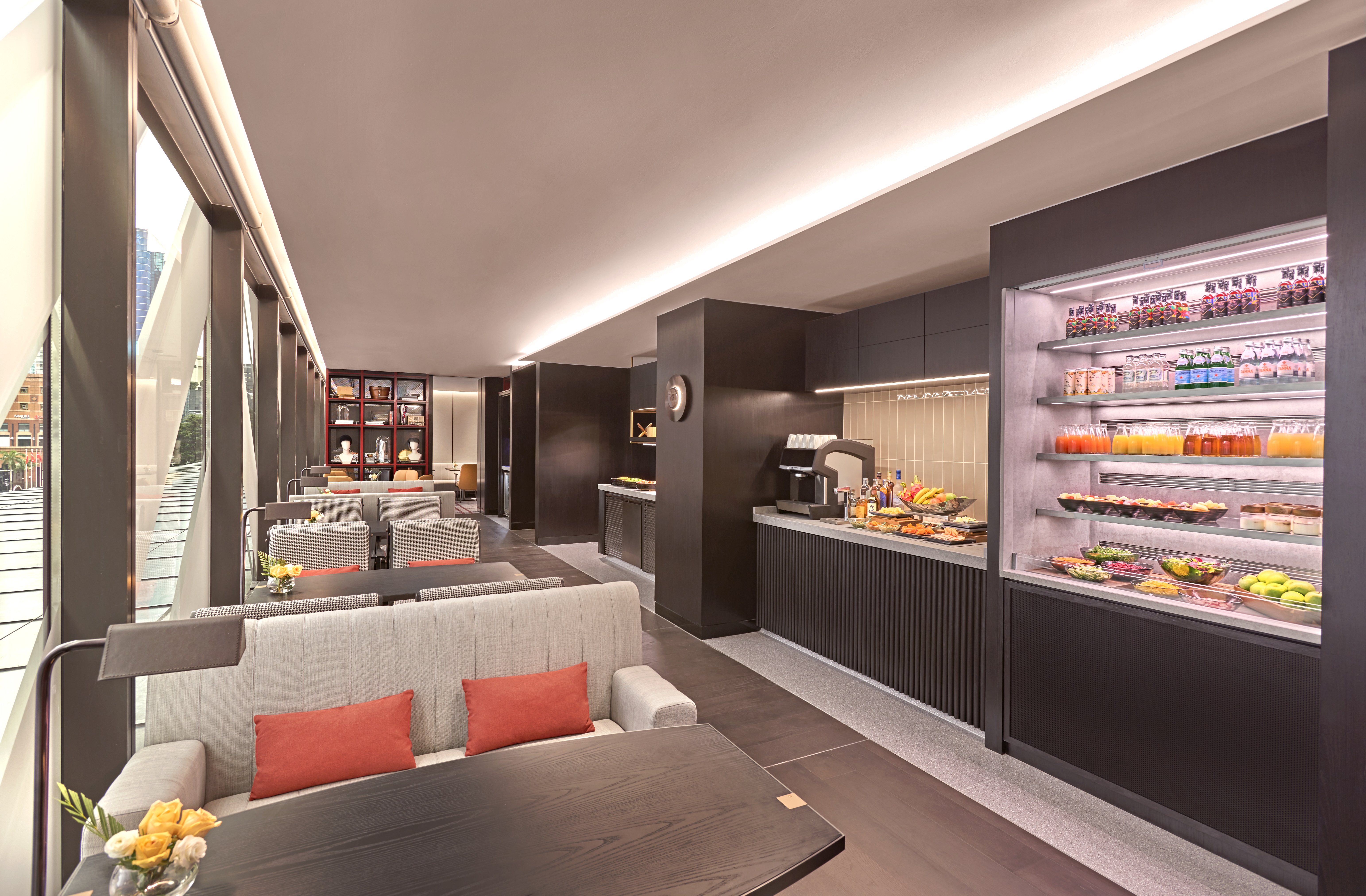 Double Club King Bed