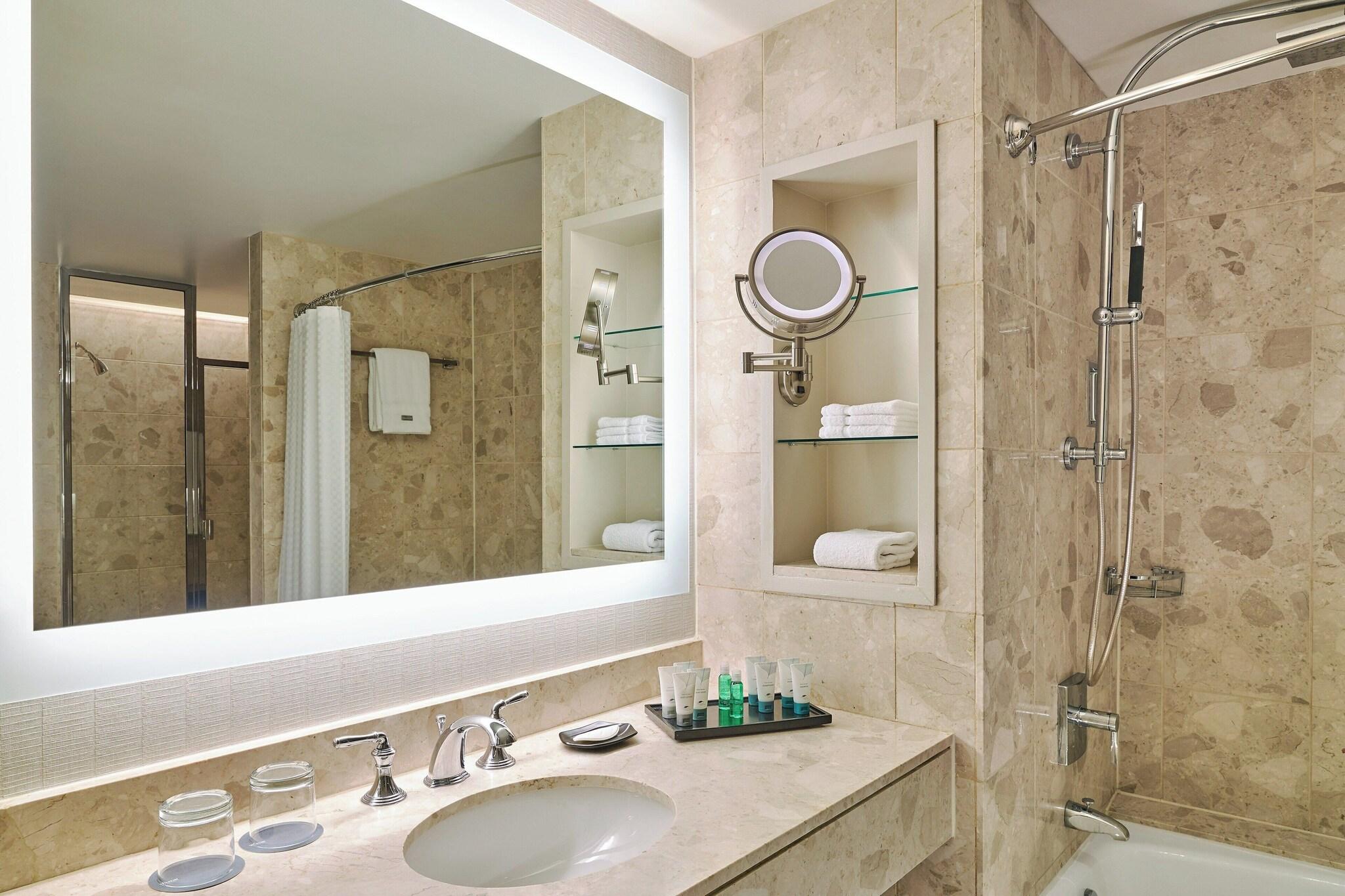 Double Deluxe City View