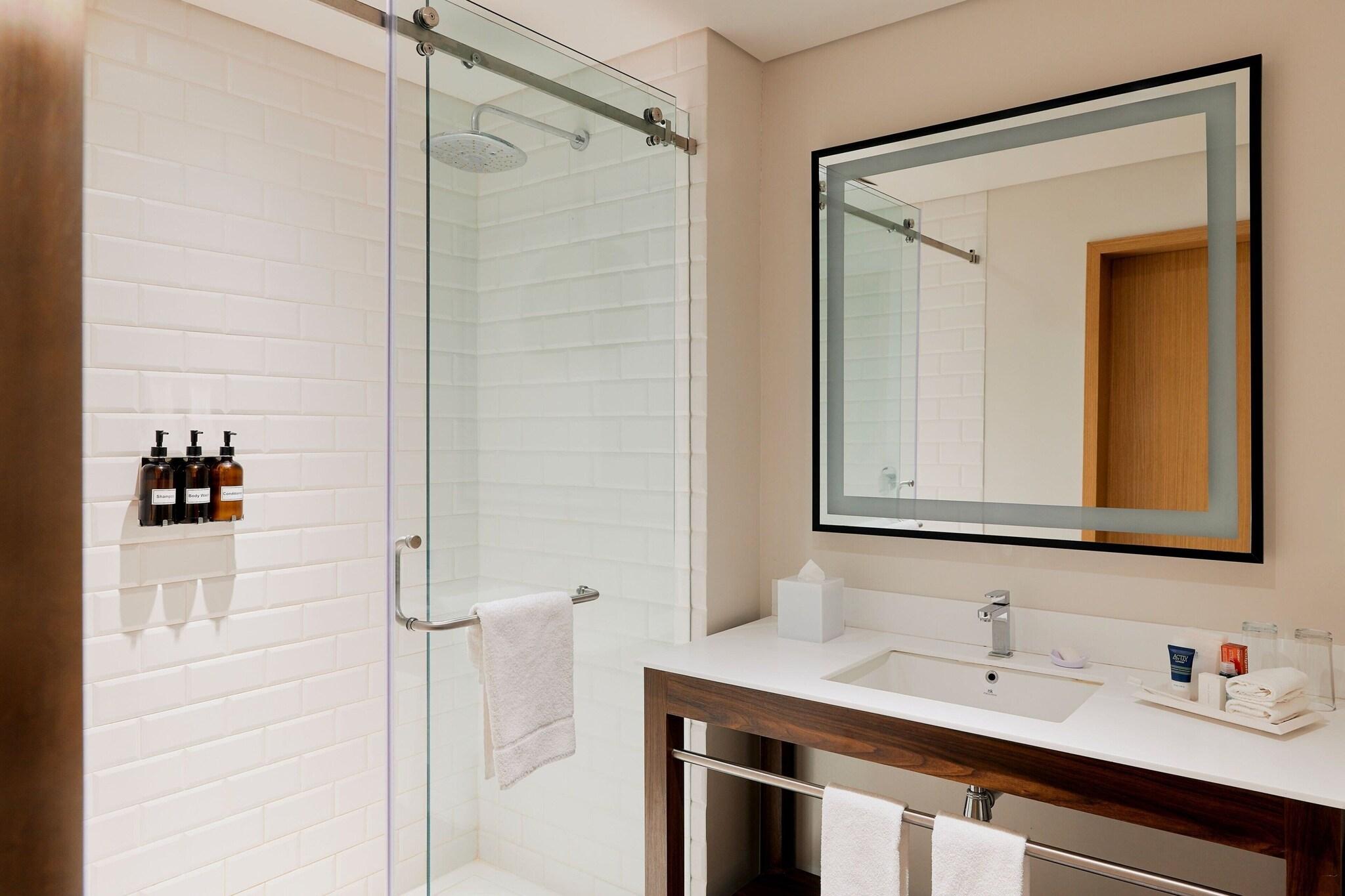 Double City View King Bed