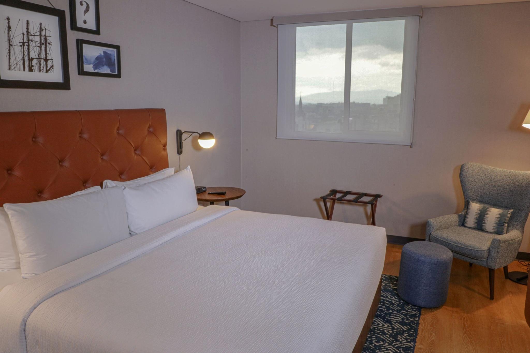 Double City View King Bed