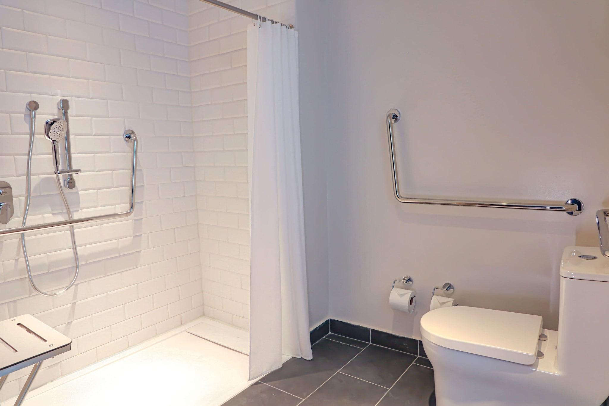 Double City View King Bed