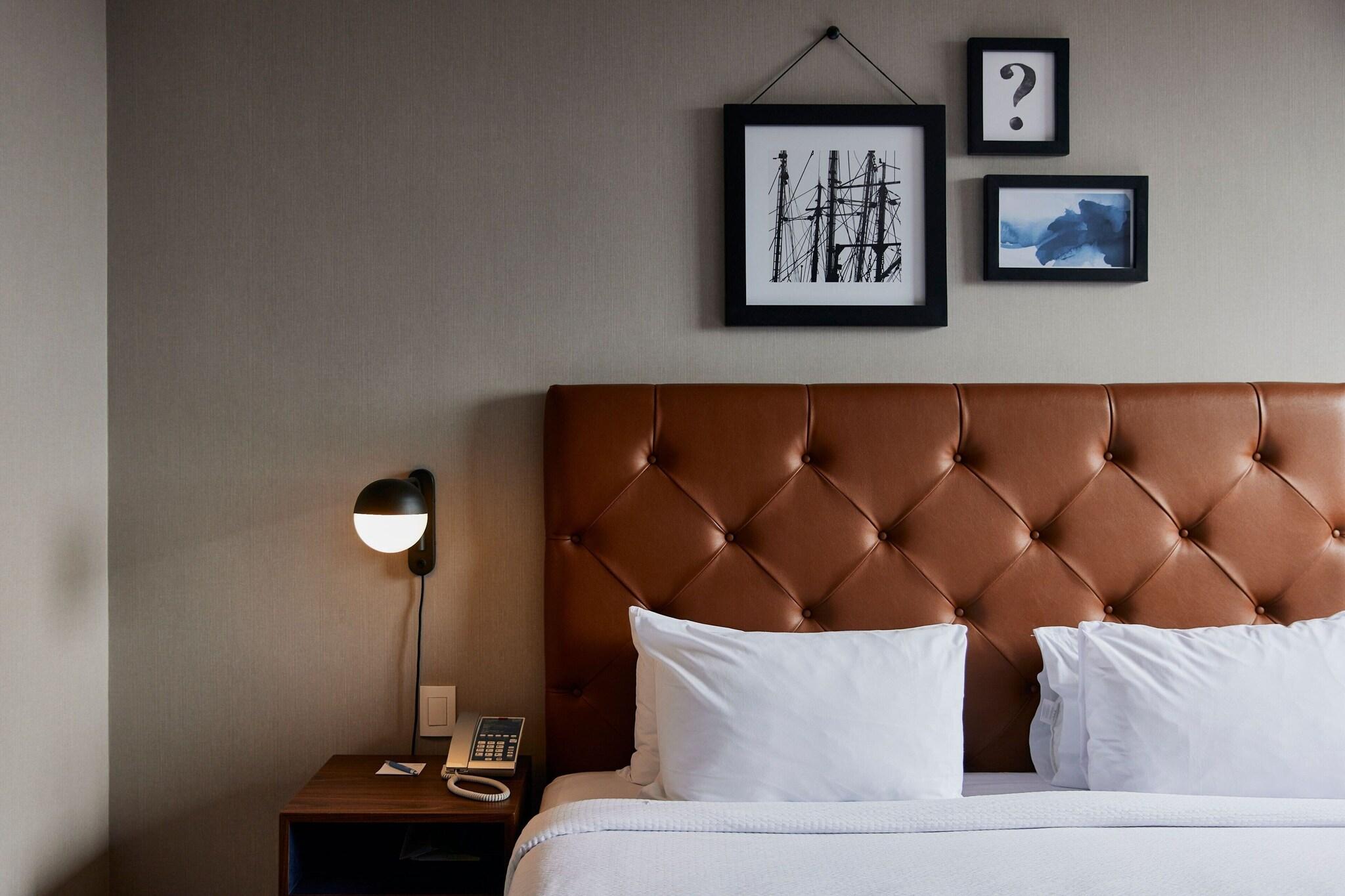 Double City View King Bed