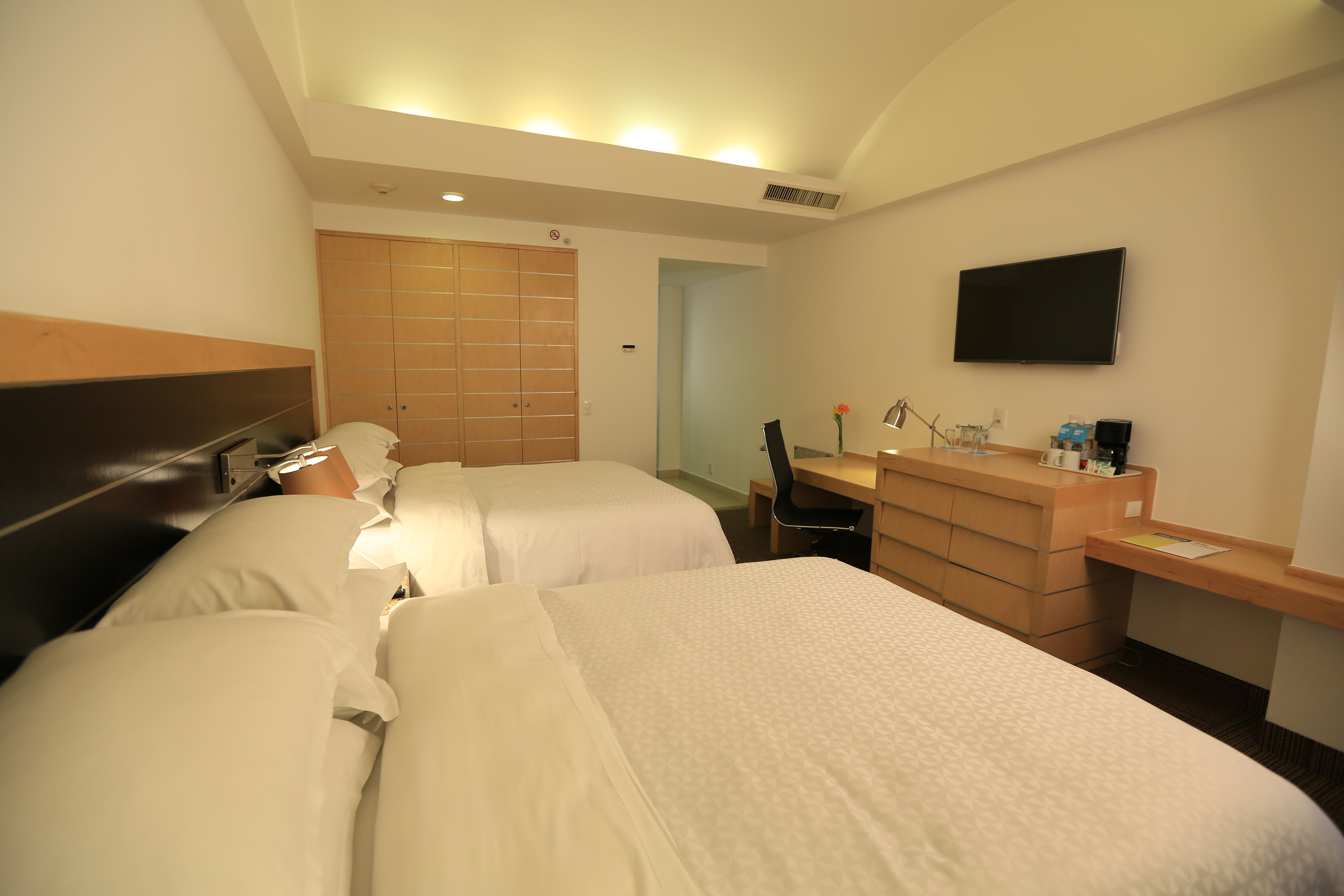 Double Queen Size Bed