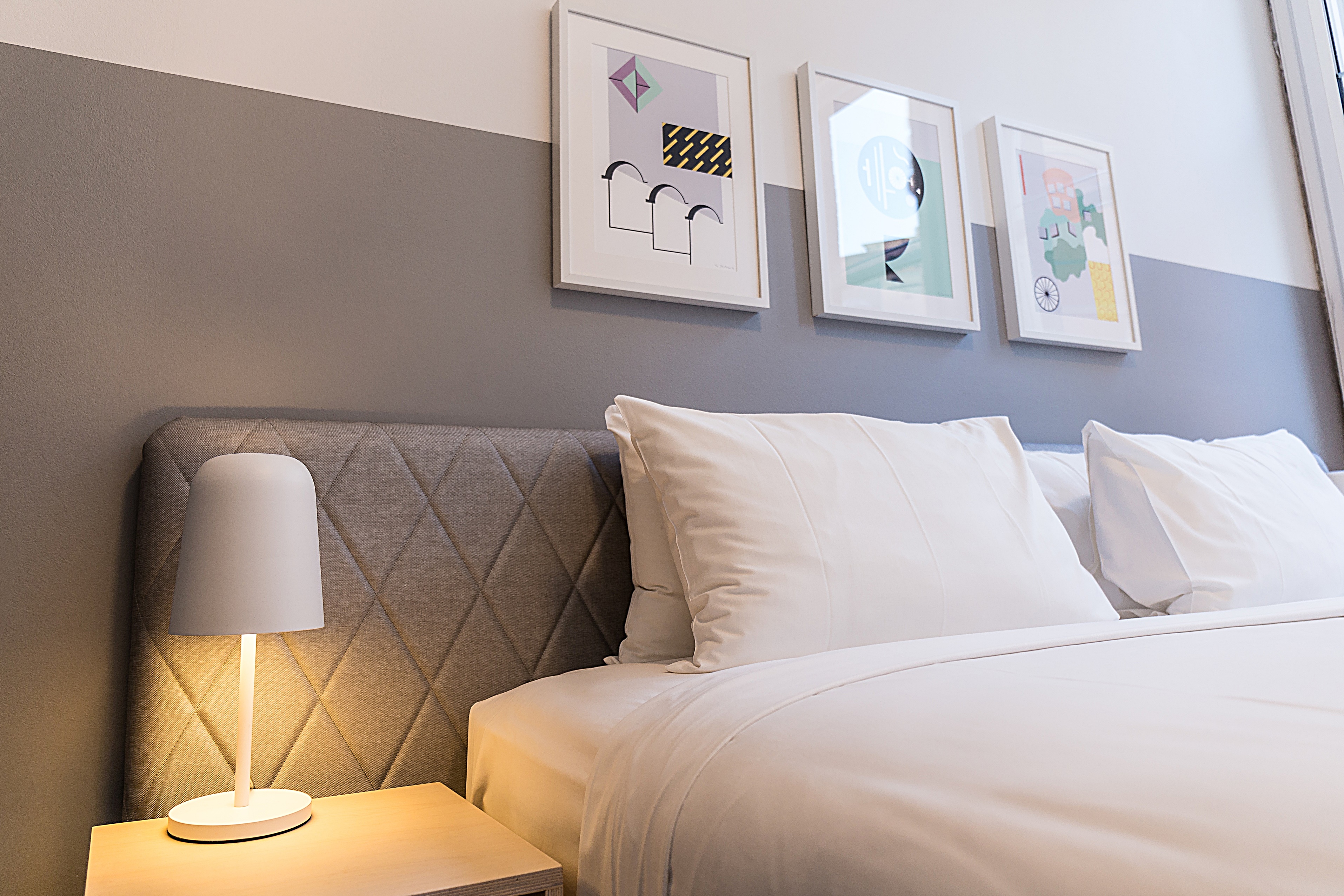 Double Garden View King Bed