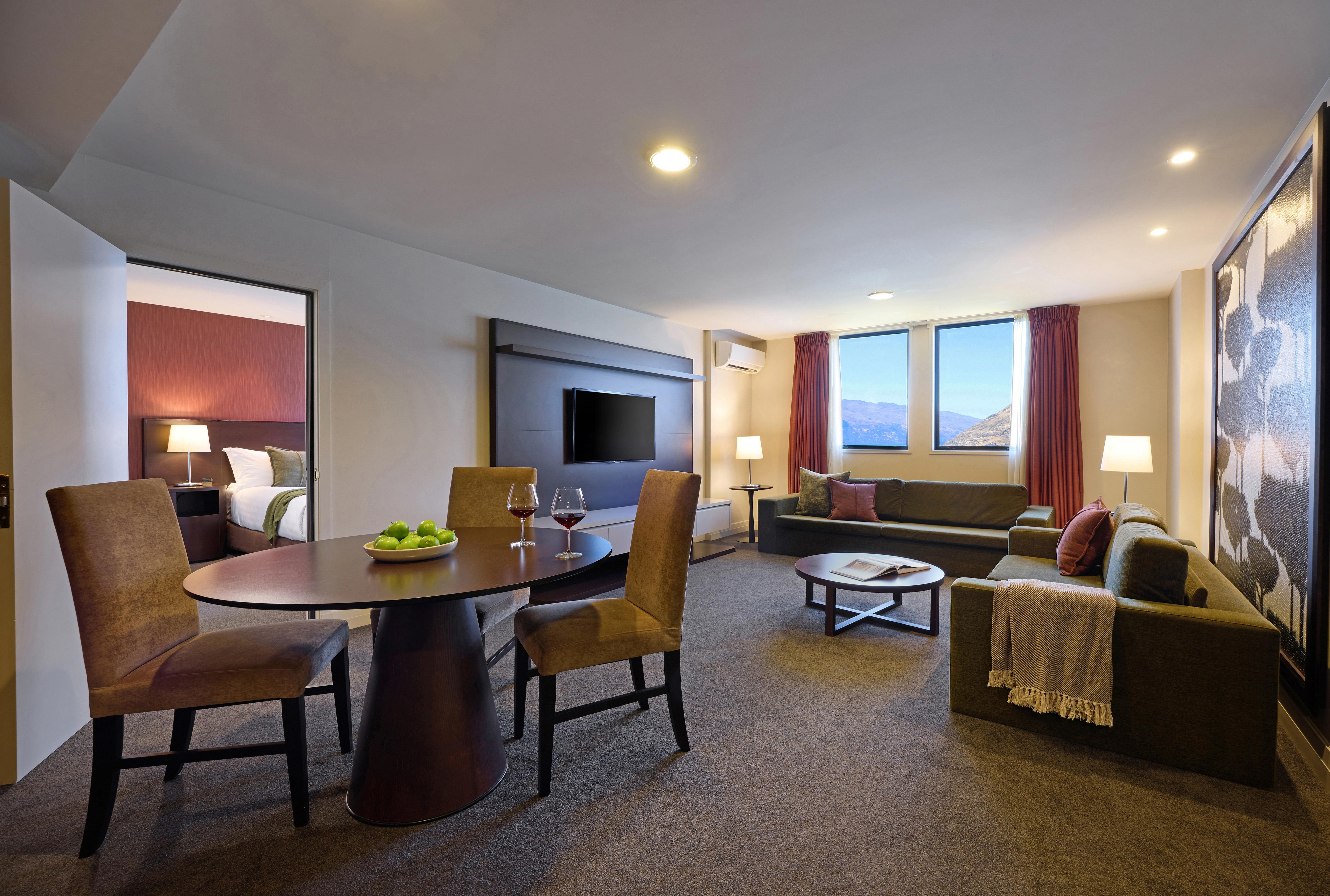 Apartment One Bedroom with Views
