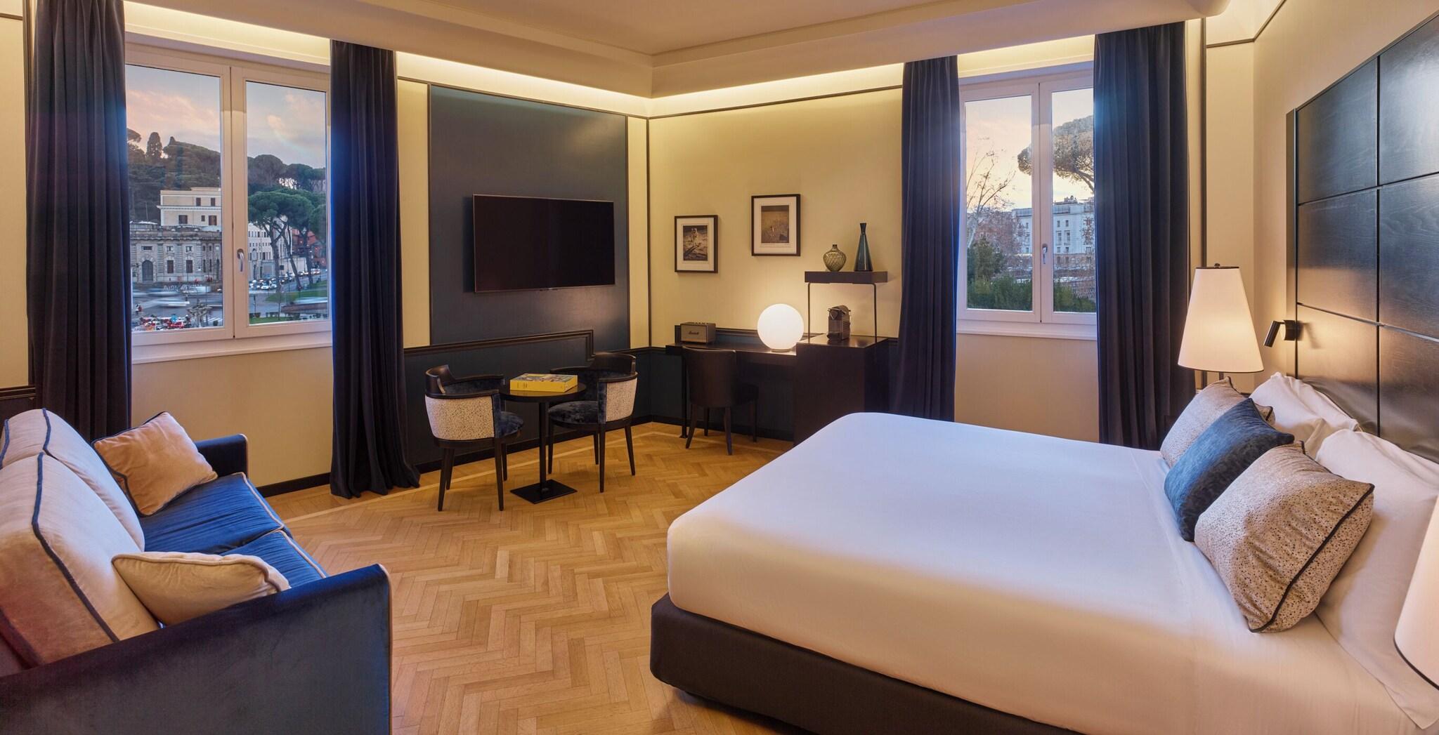 Twin Deluxe Two Beds