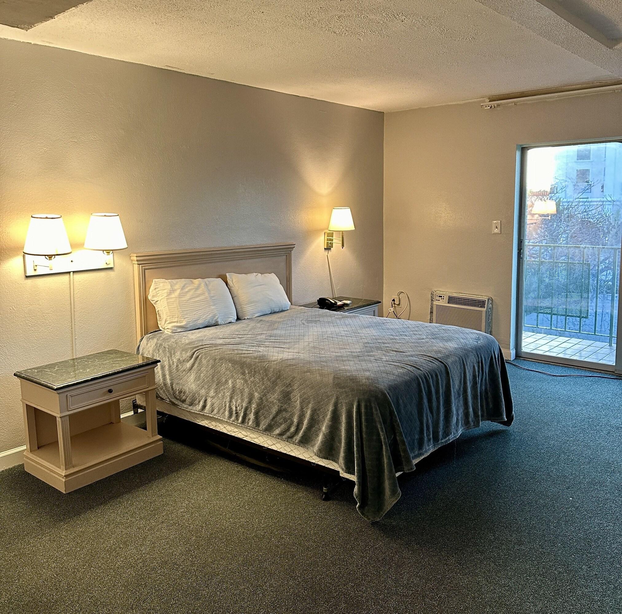 Double King Size Bed