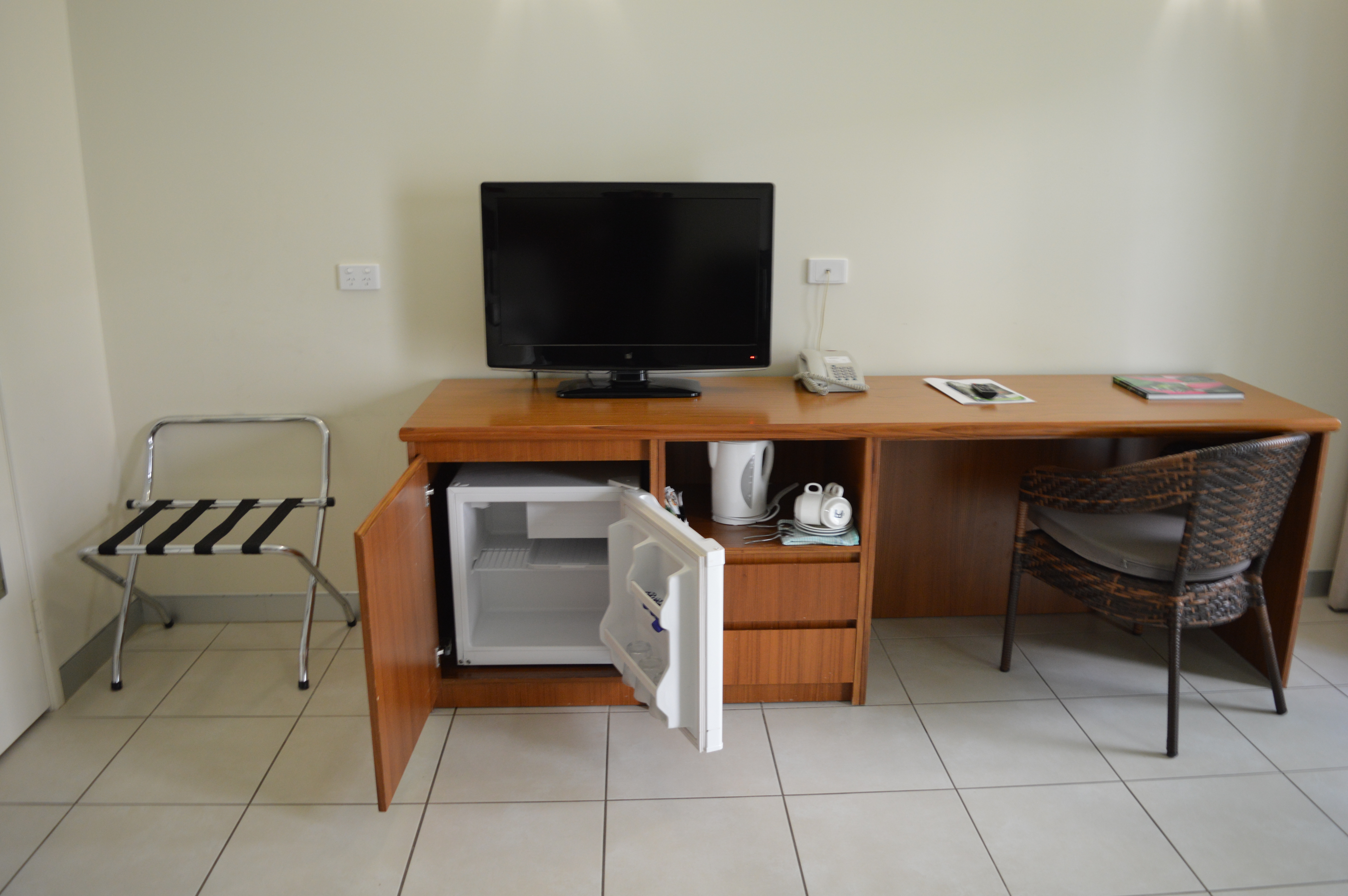 Double Deluxe King Bed