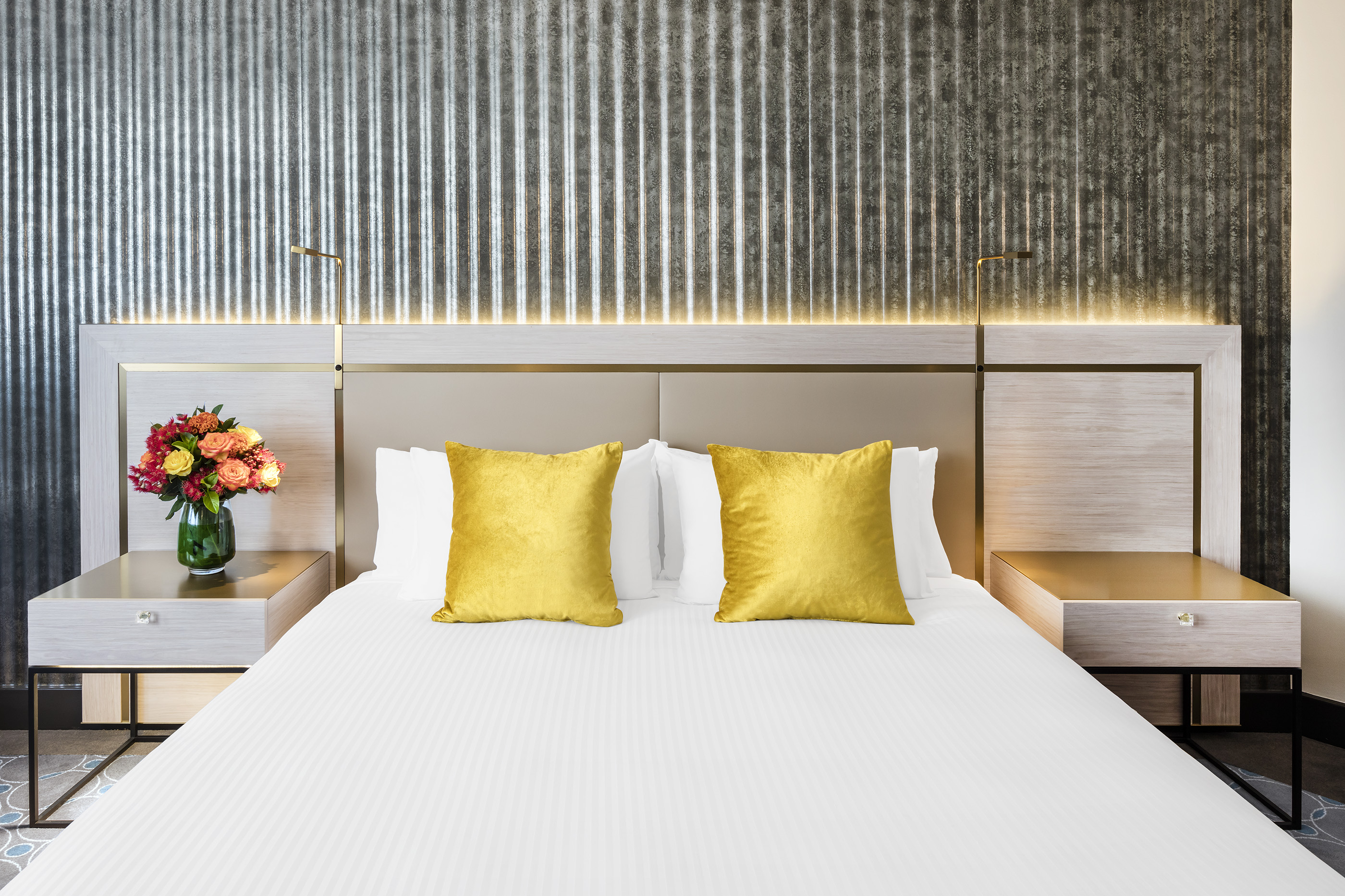 Double Business King Bed