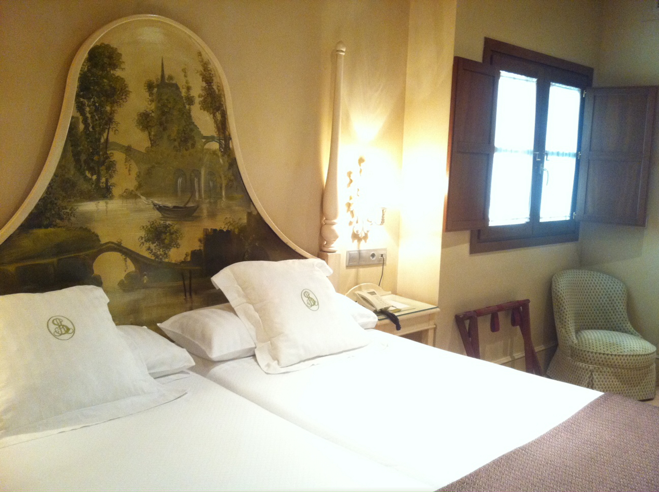 Double or Twin Standard