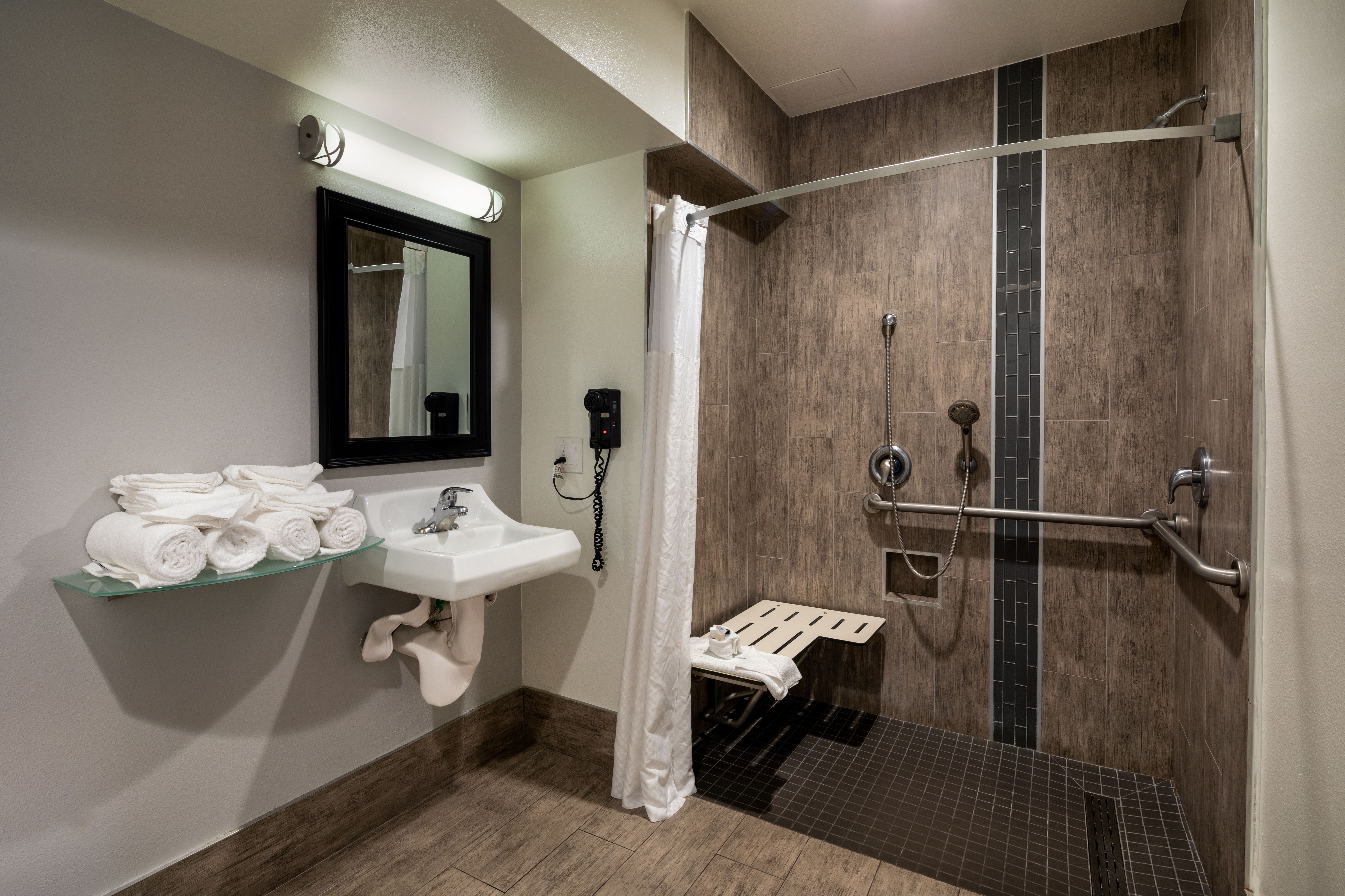 Quadruple Two Queen Beds