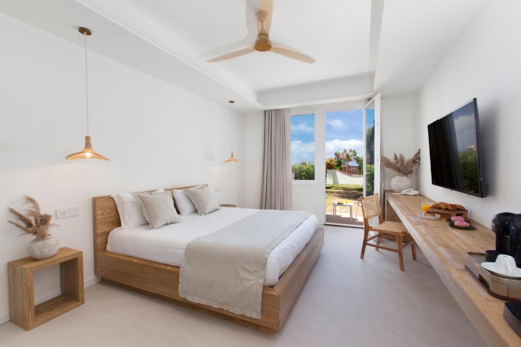 Double Classic with Terrace