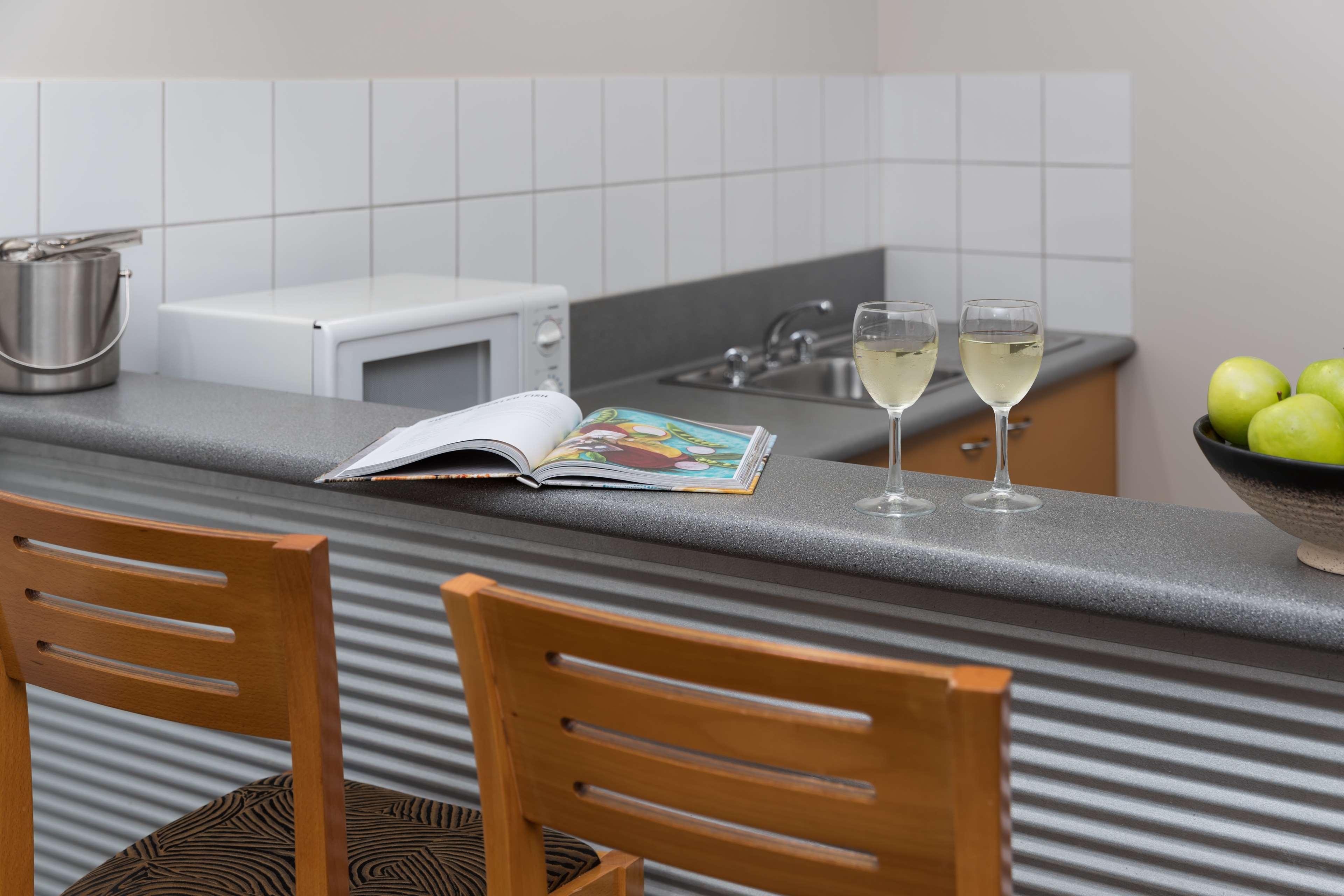 Studio Queen Size Bed