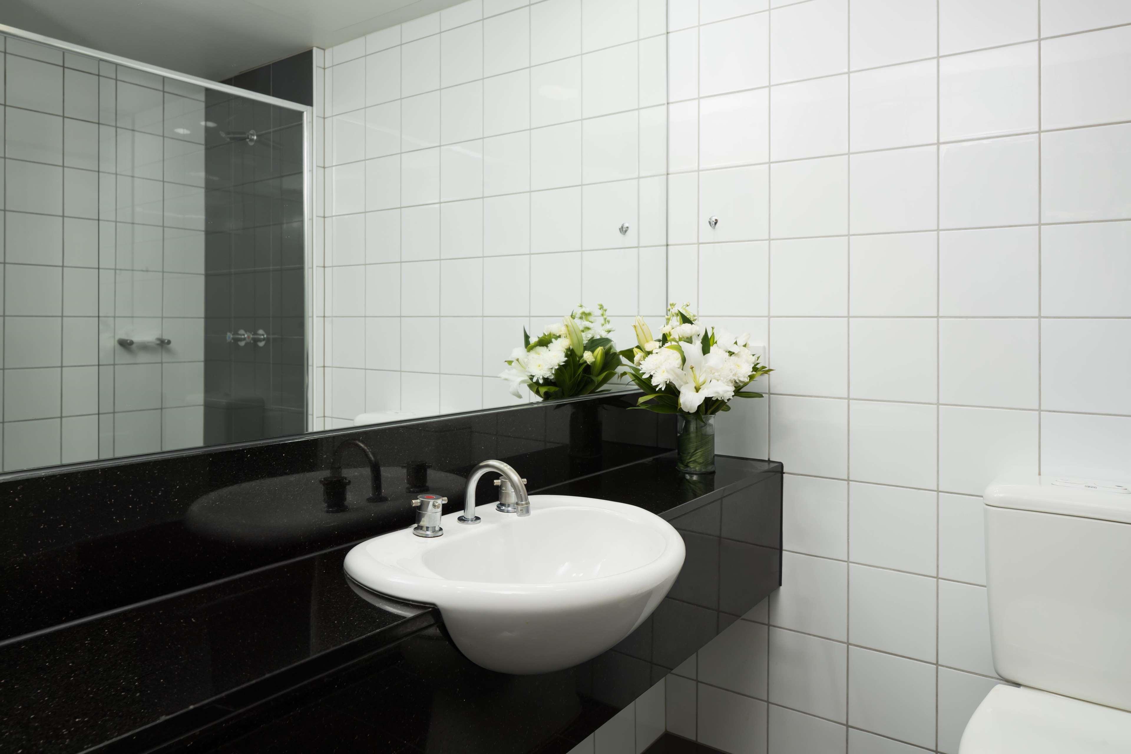 Double Deluxe King Bed