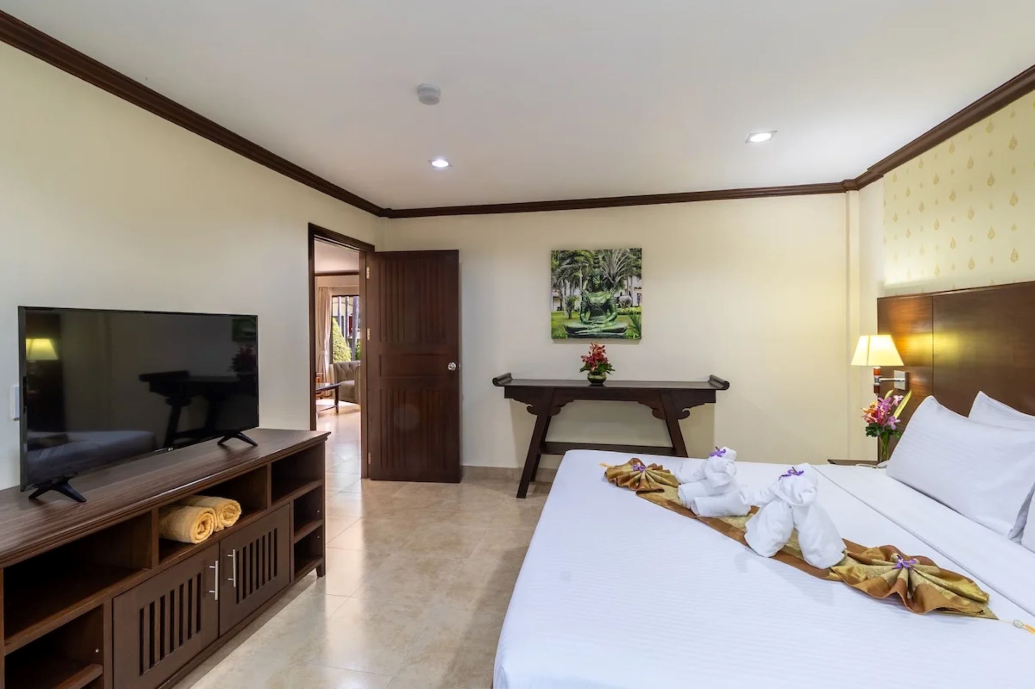 Apartment Garden View King Bed