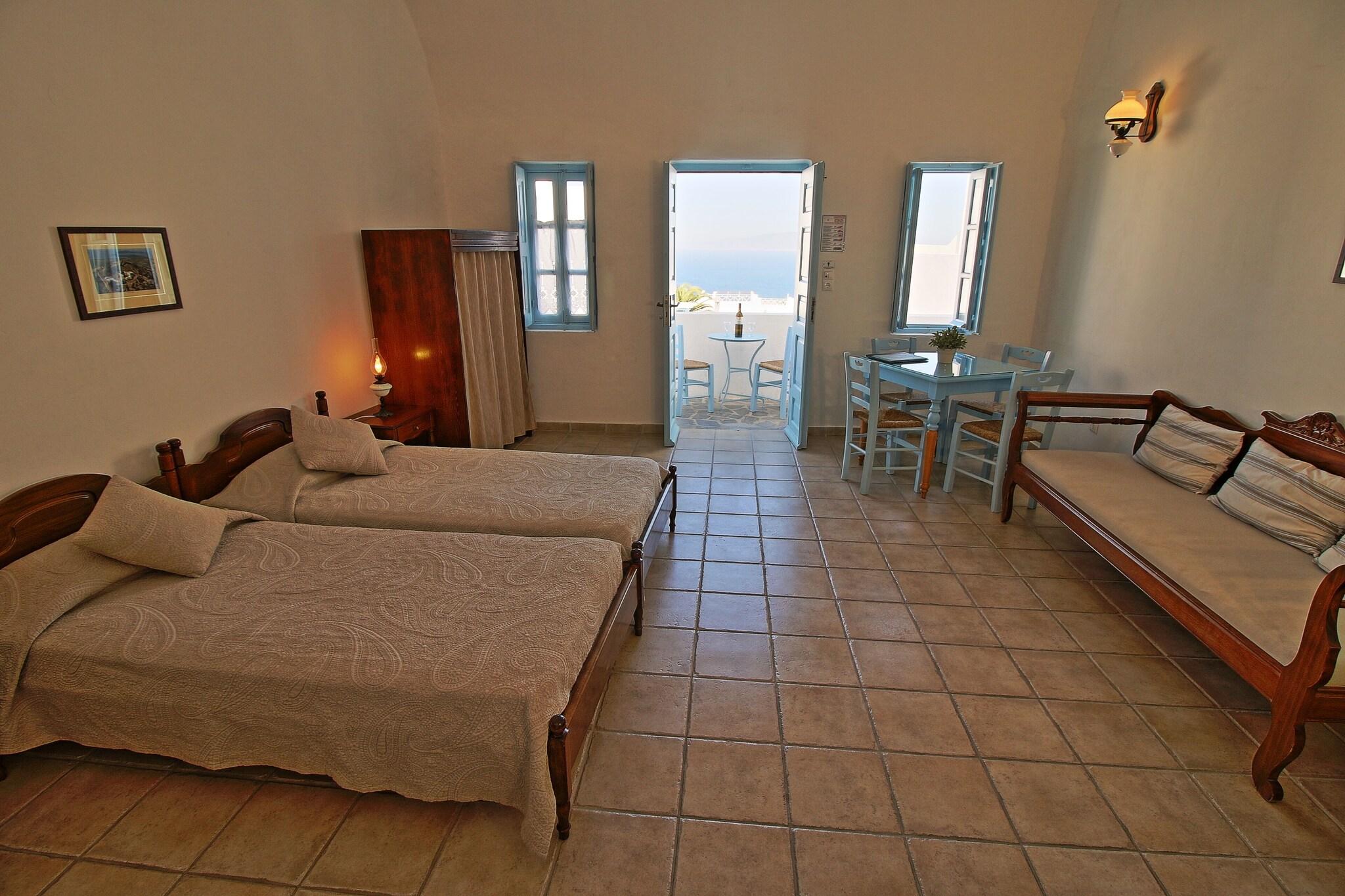 Apartment Capacity 4