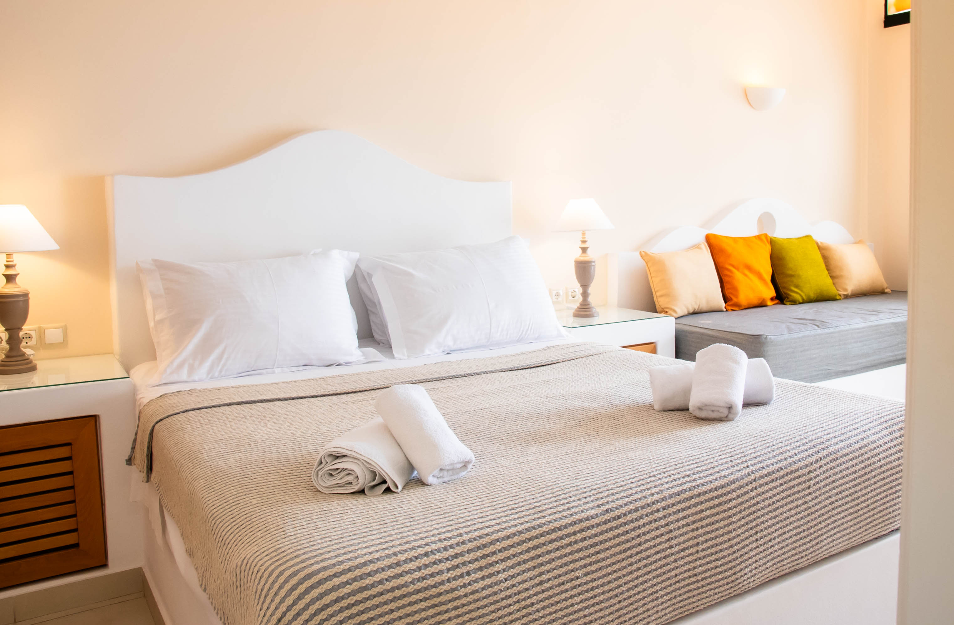 Double or Twin Standard