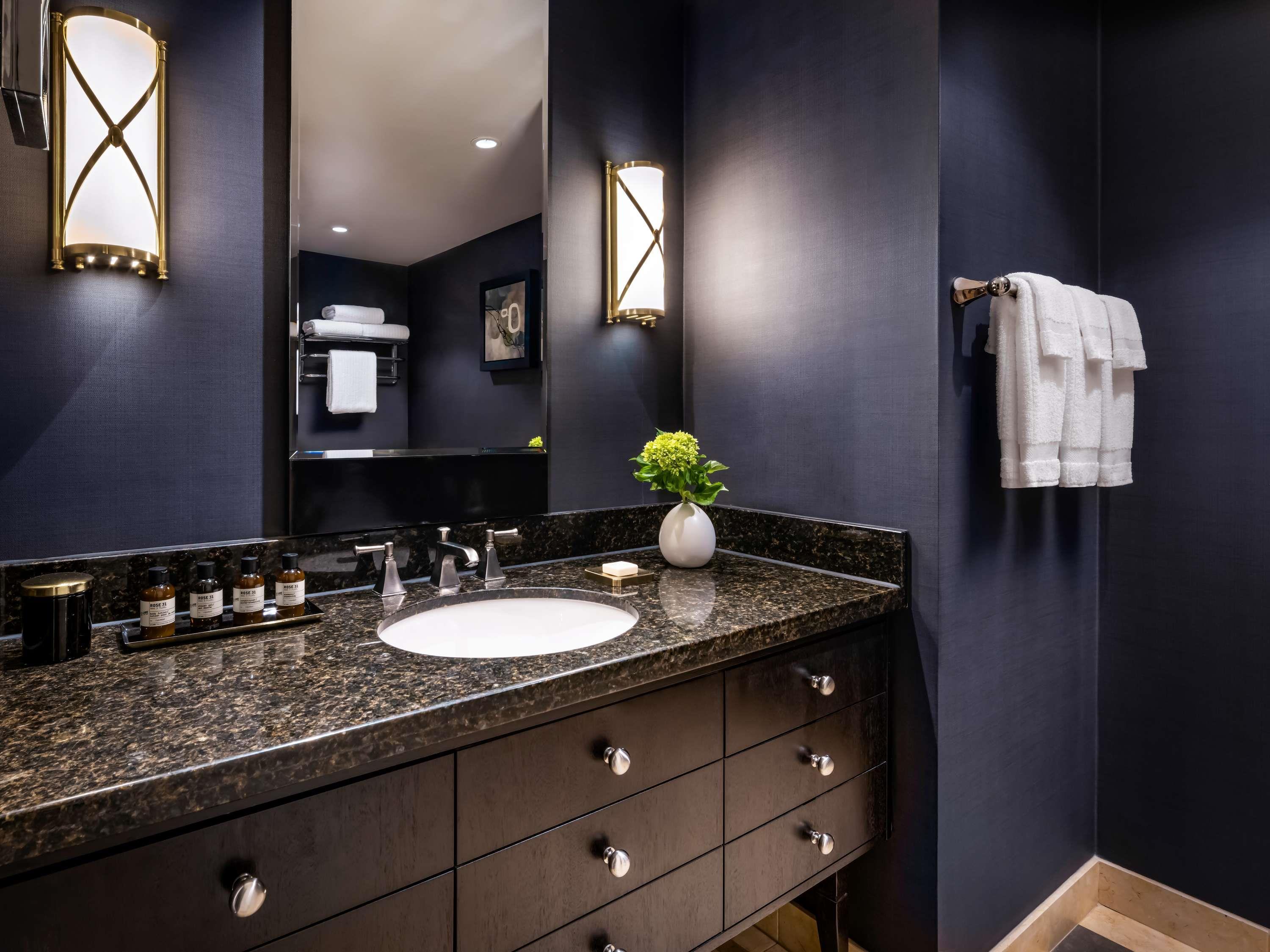 Room Two Double Beds