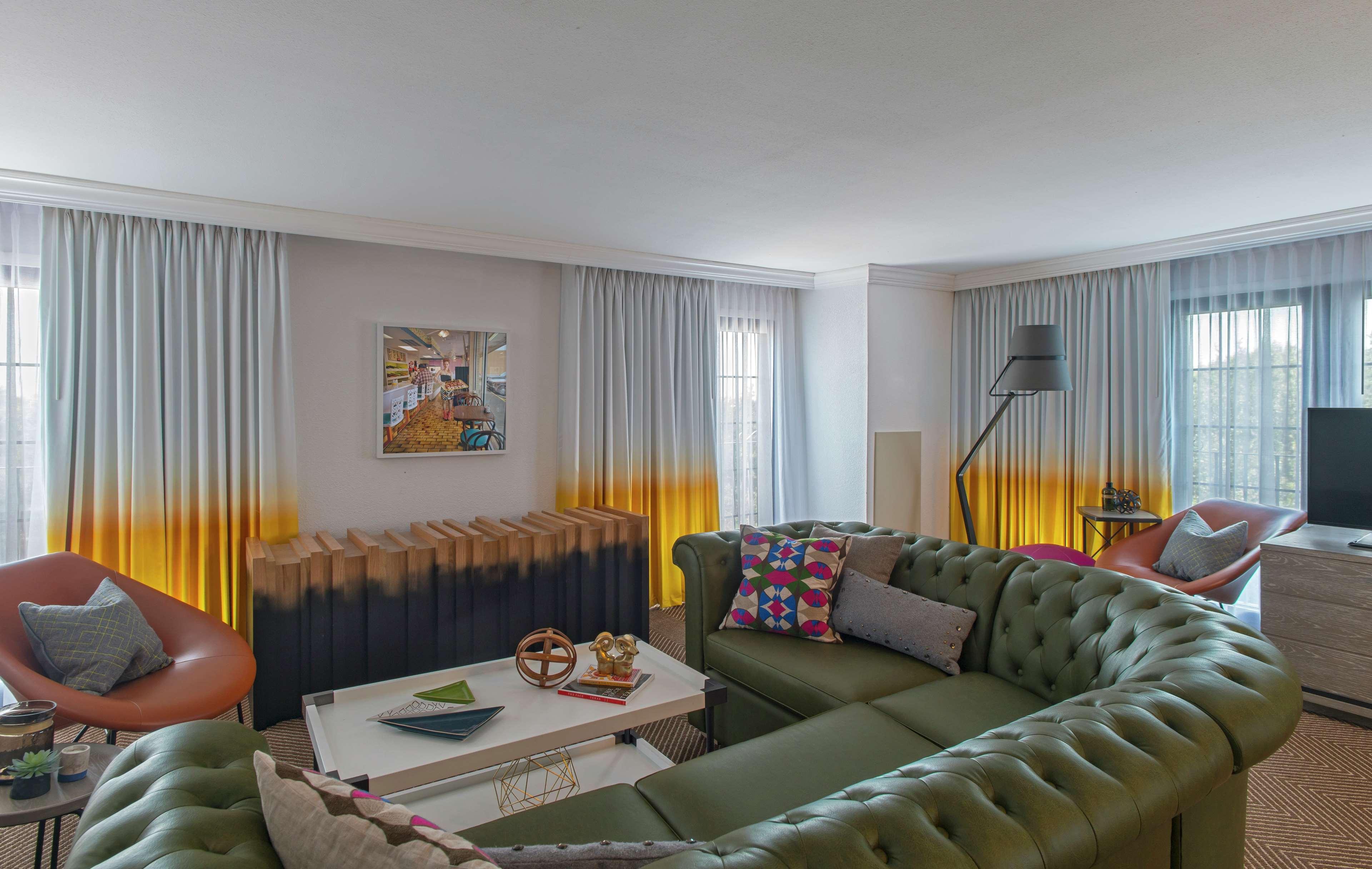 Double Accessible King Size Bed