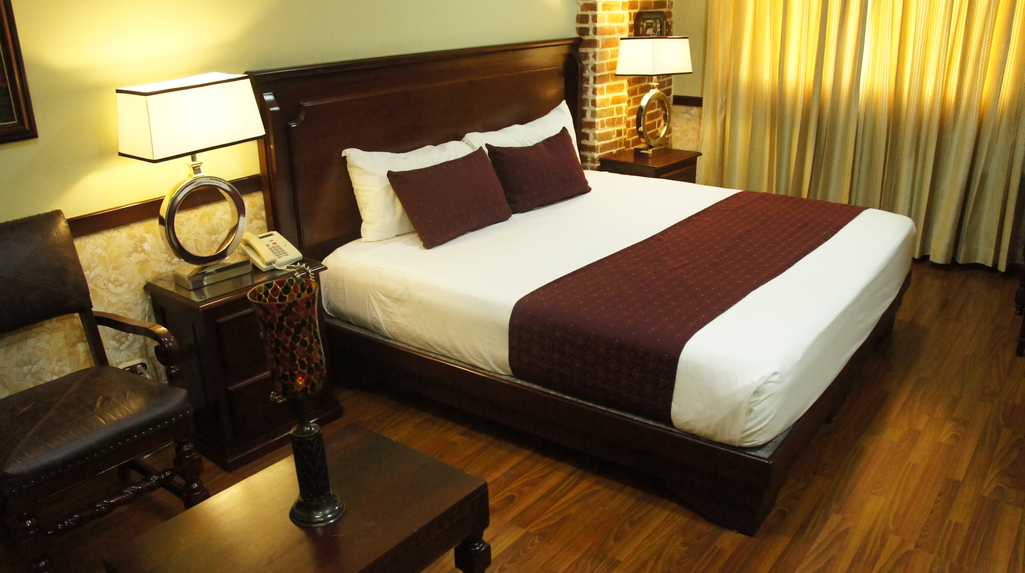 Double Deluxe Executive