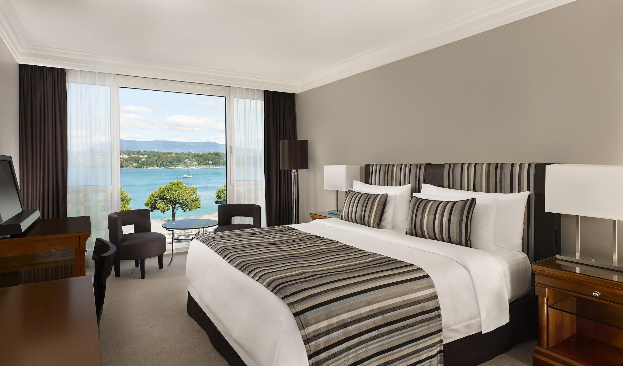 Double Deluxe with Views