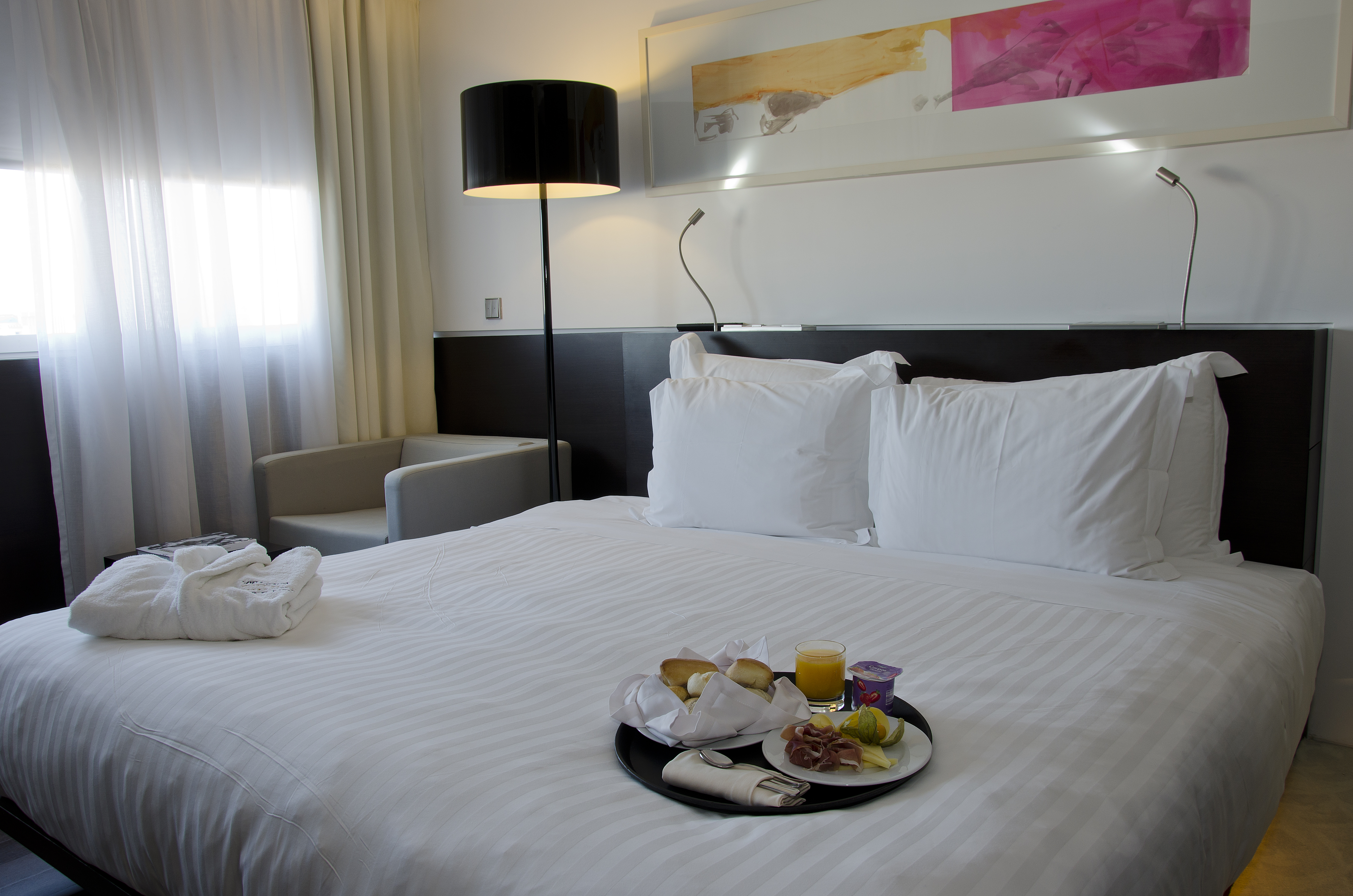 Double or Twin Standard