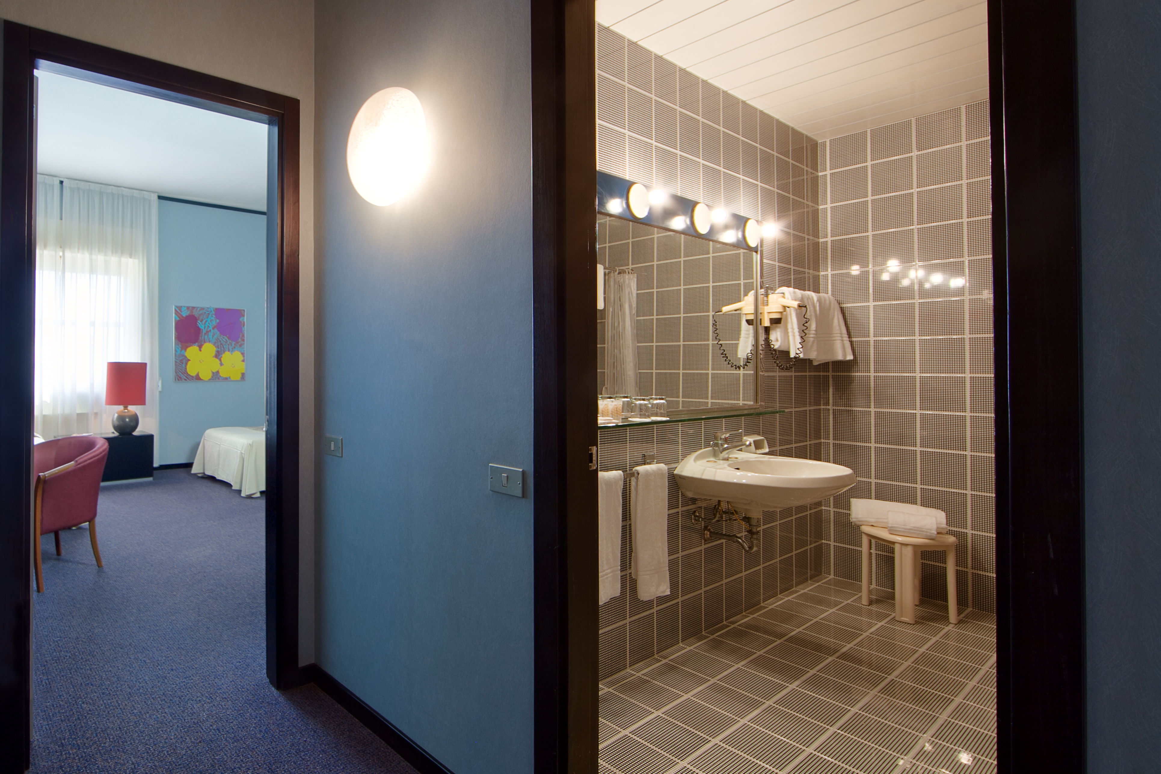 Double or Twin Standard