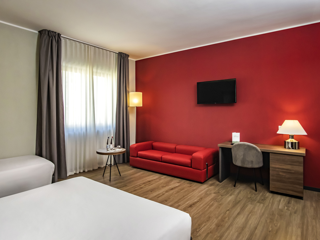 Double Two Beds