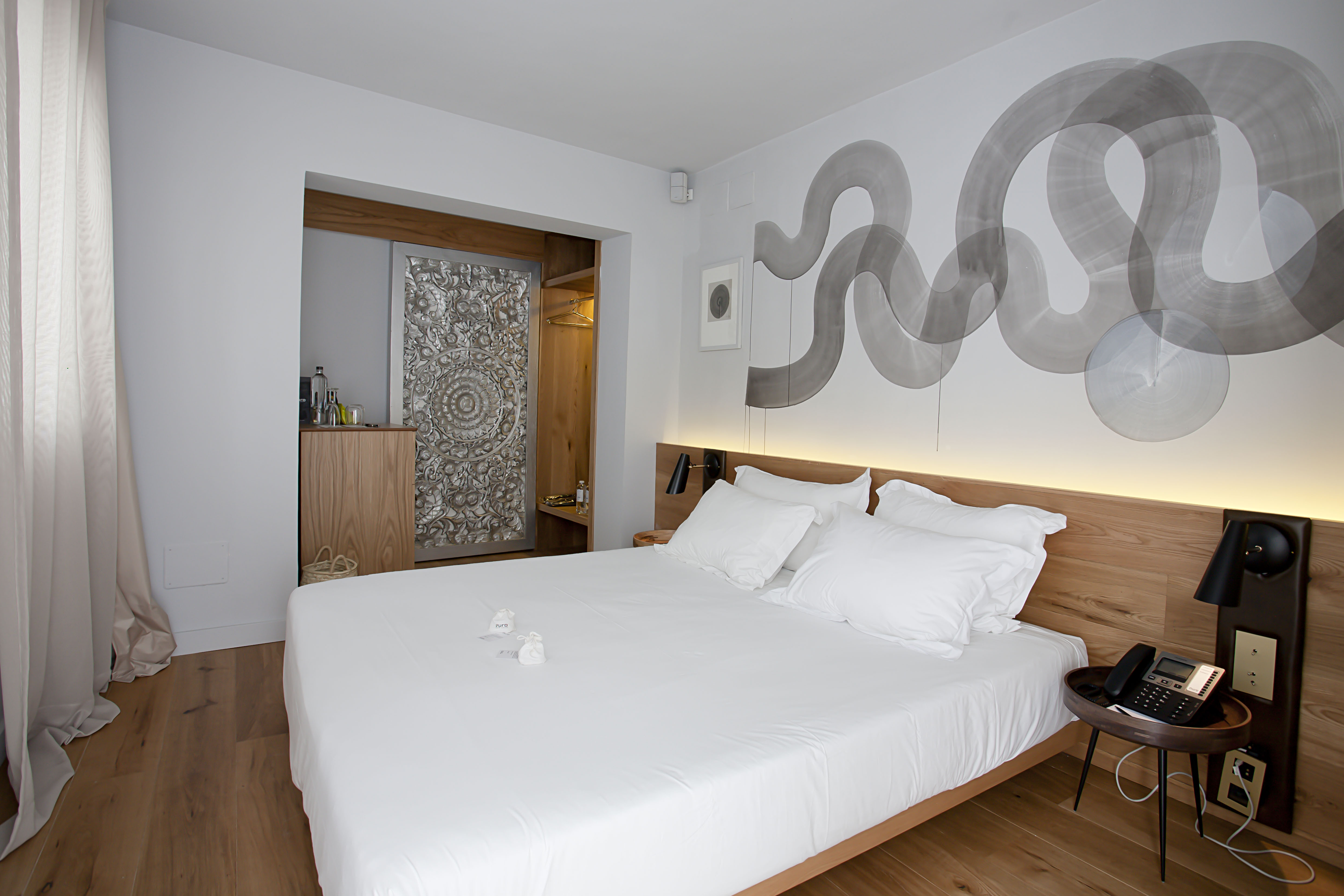 Double or Twin Standard