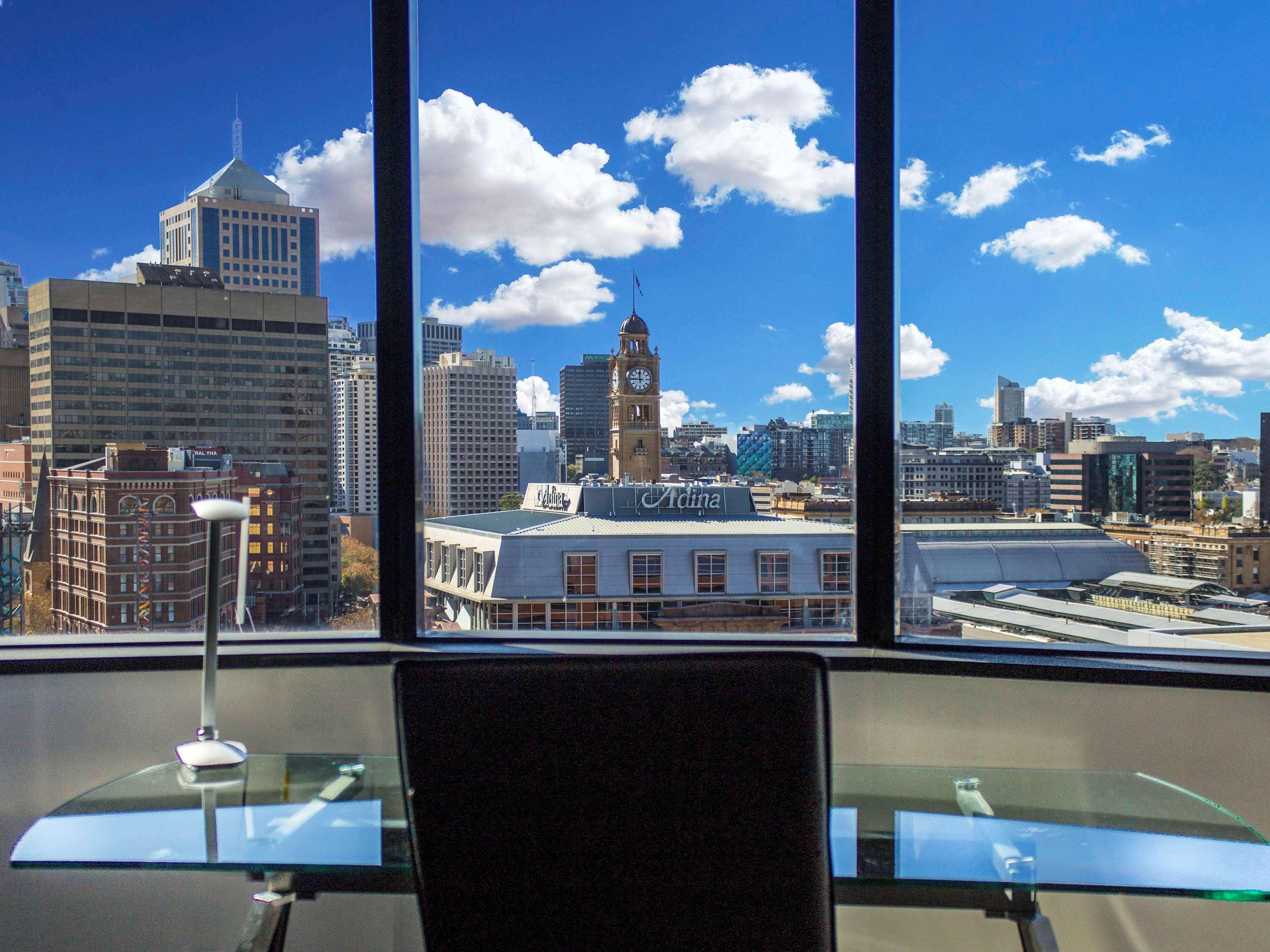 Double Deluxe City View King Bed