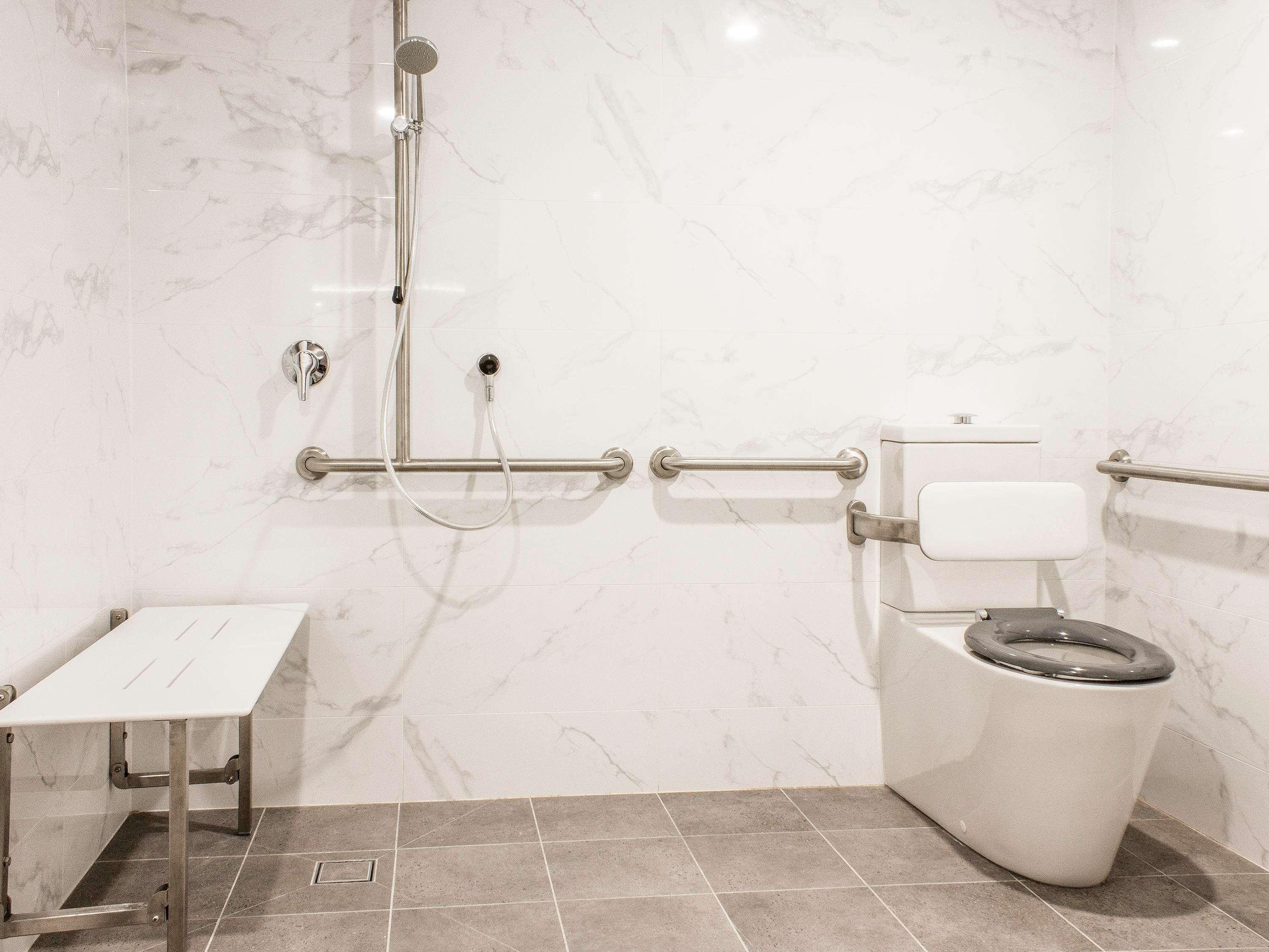 Double Queen Size Bed