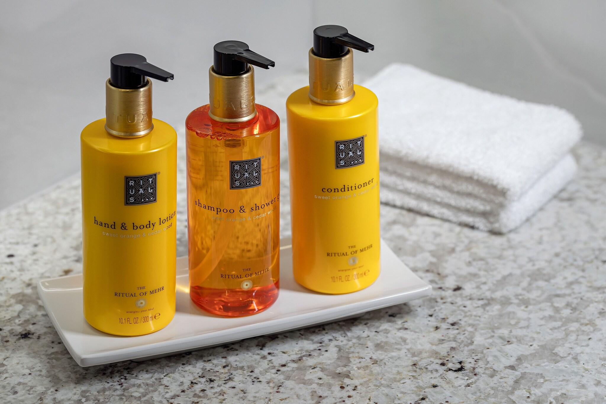 Junior Suite King Size Bed