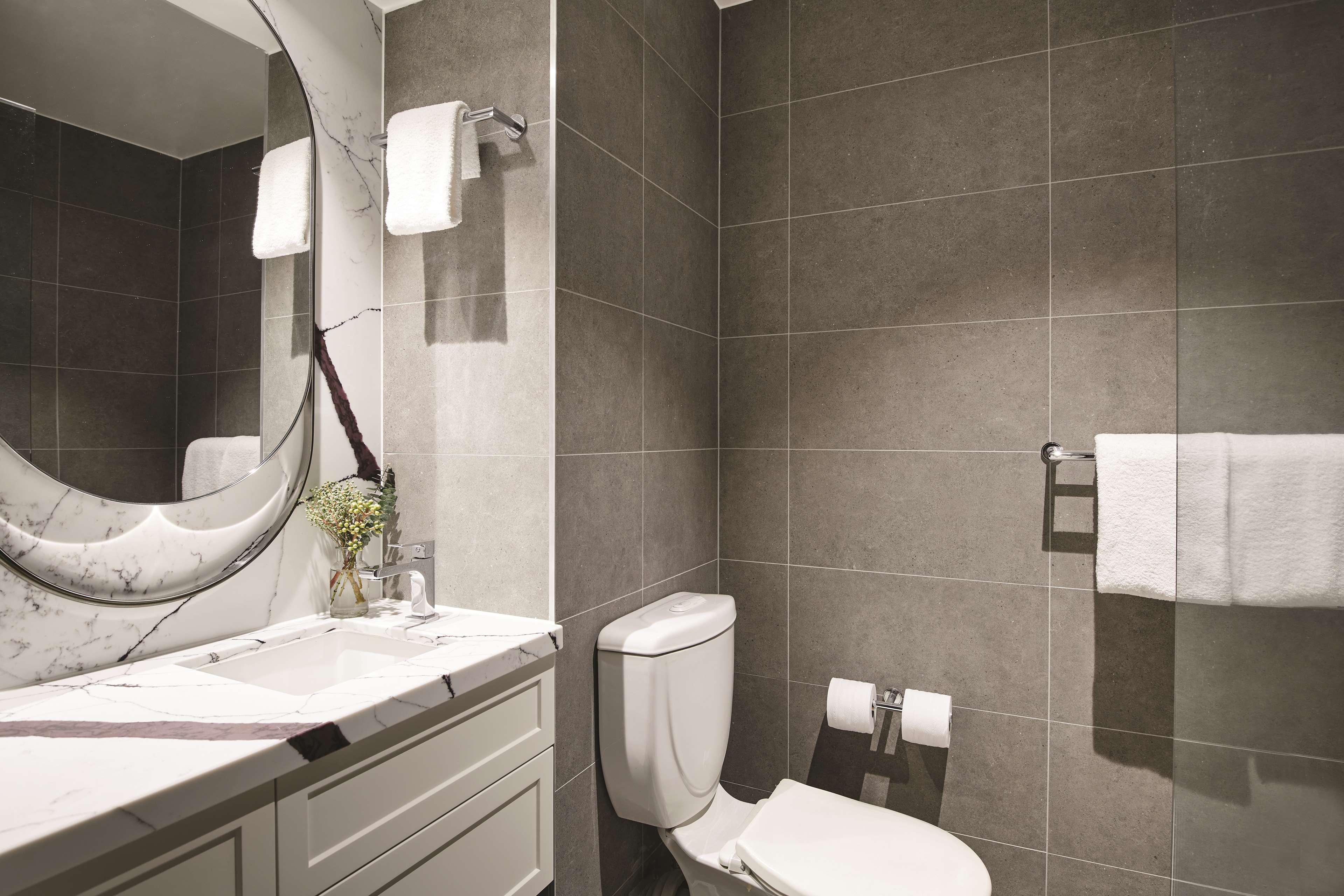 Double Premier King Bed