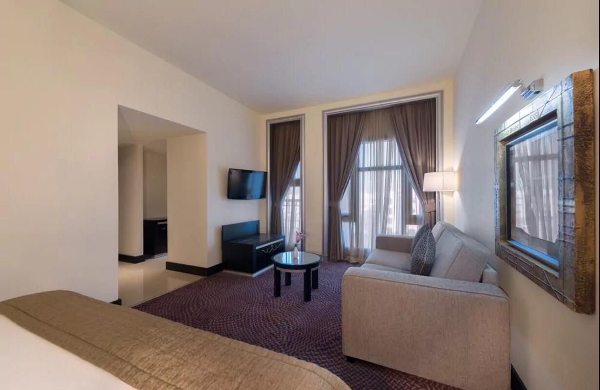 Double or Twin Grand