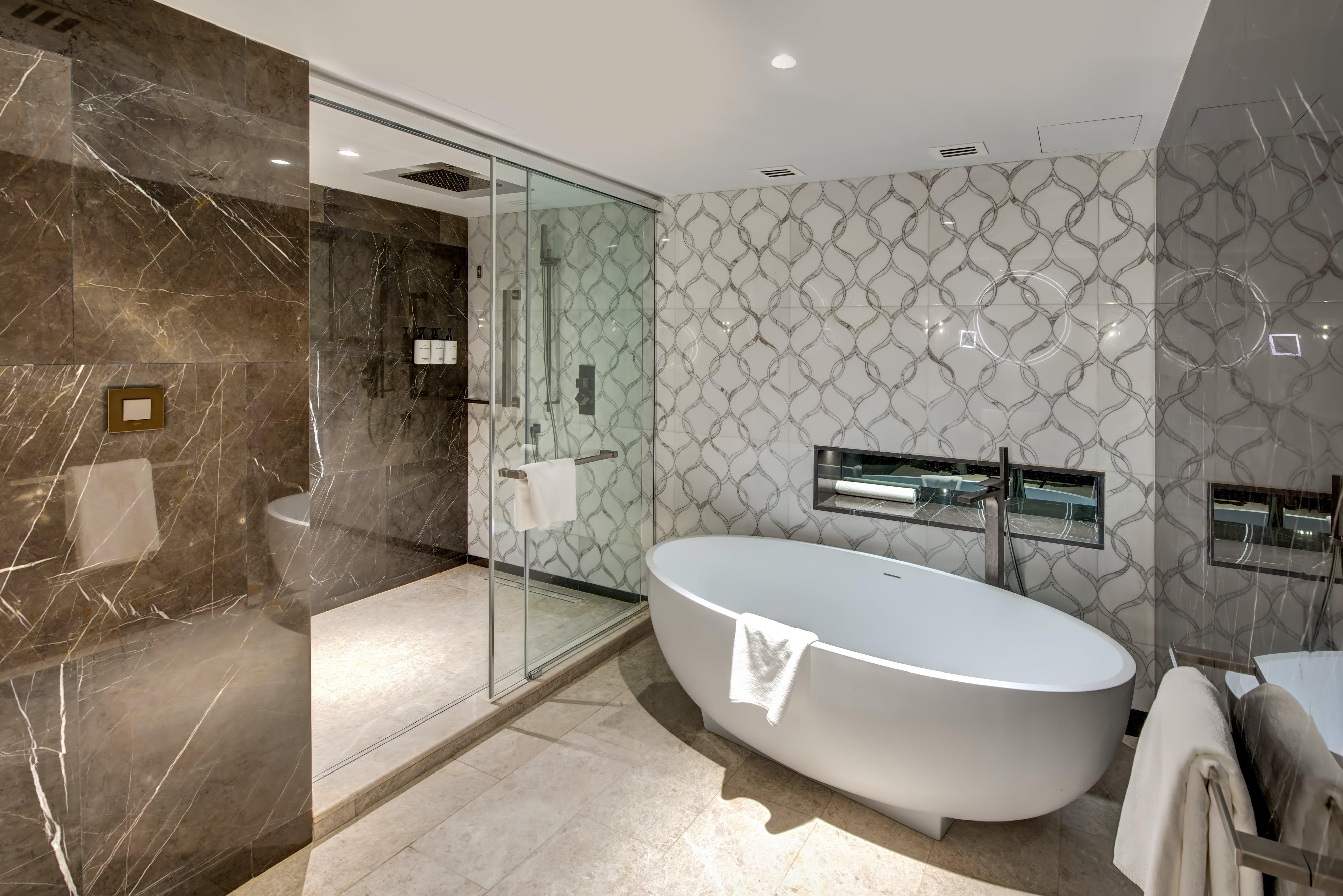 Suite Sea View King Bed