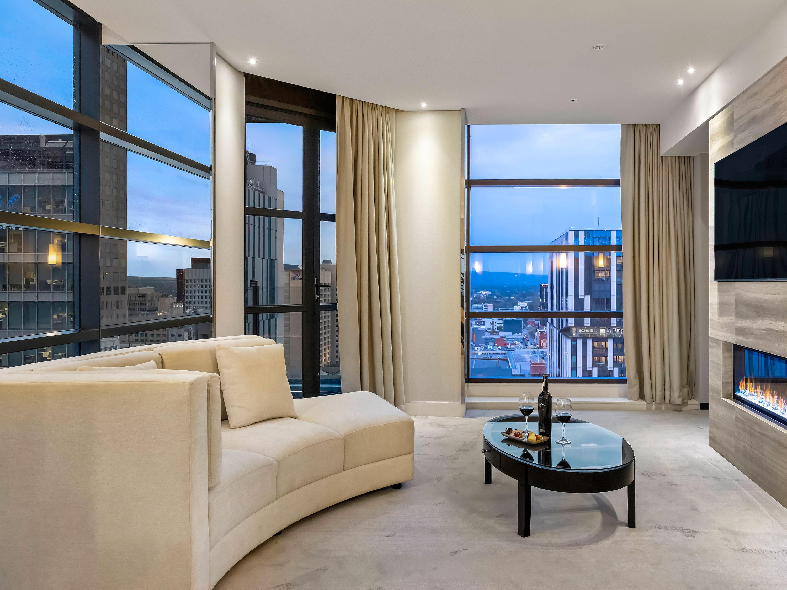 Double Deluxe King Bed