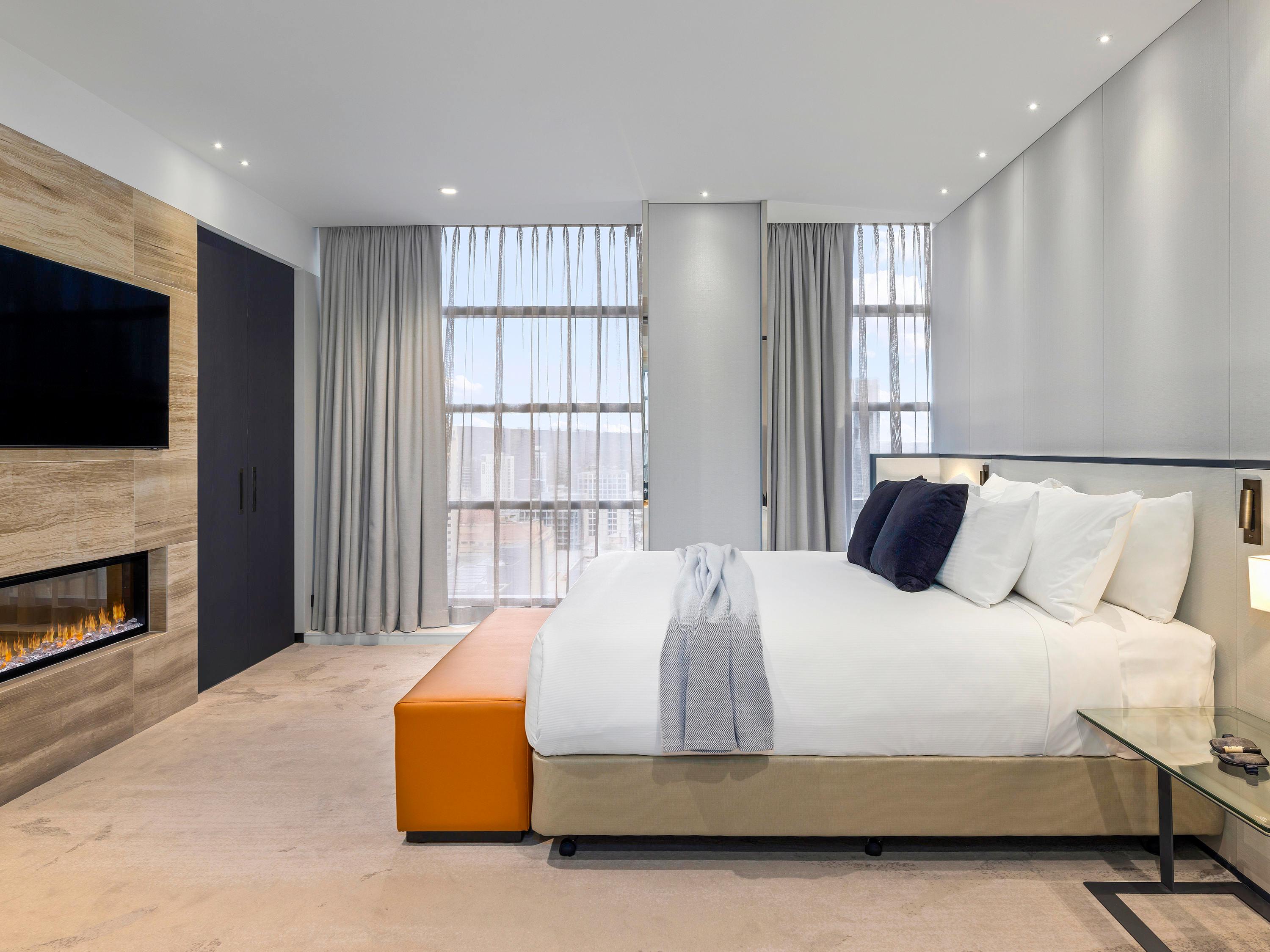 Double Deluxe King Bed