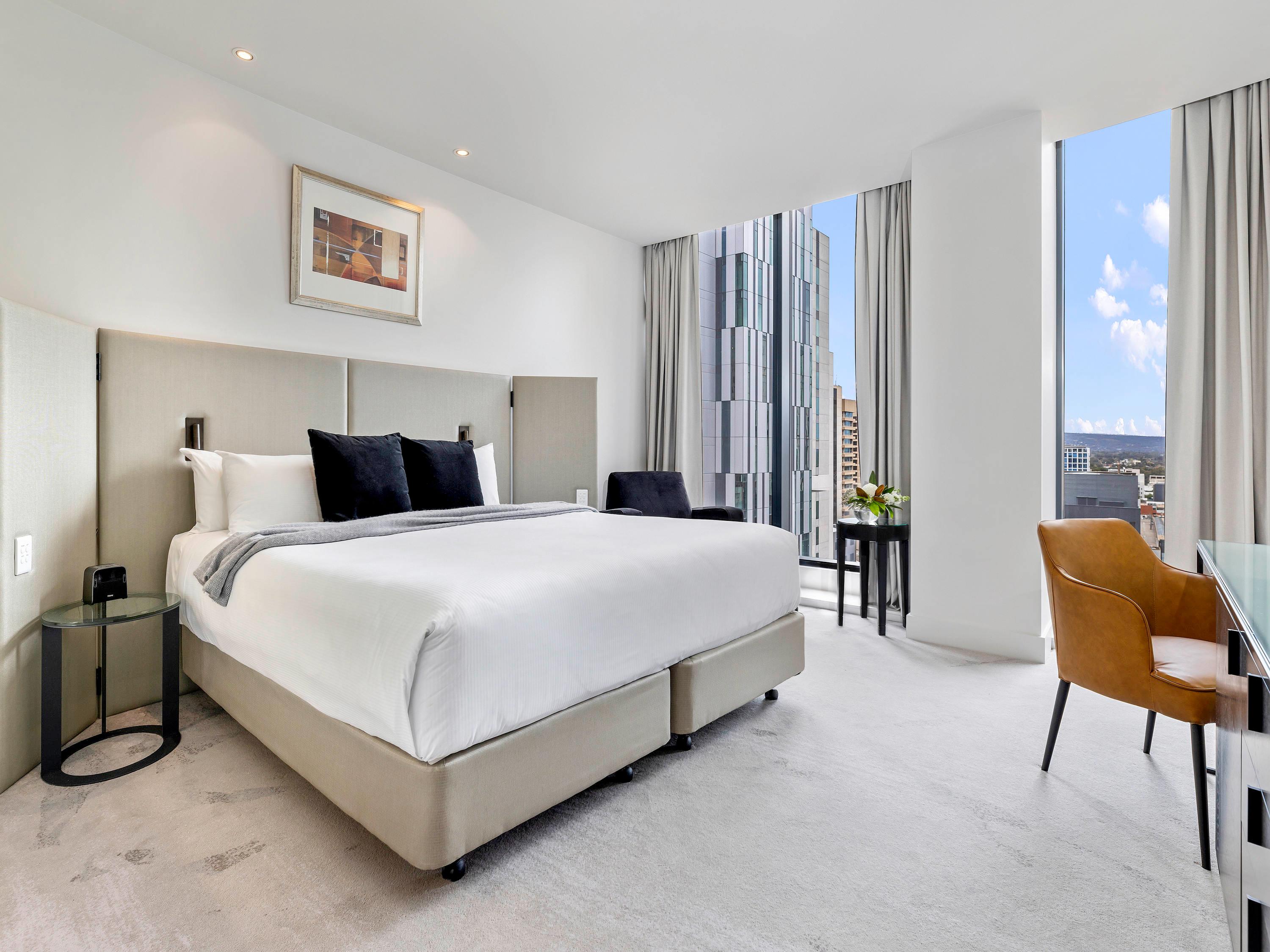 Double Deluxe King Bed