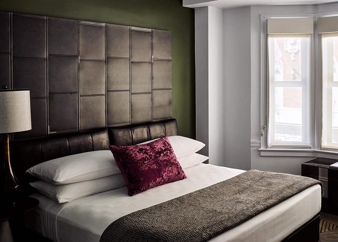 Double Superior Queen Bed