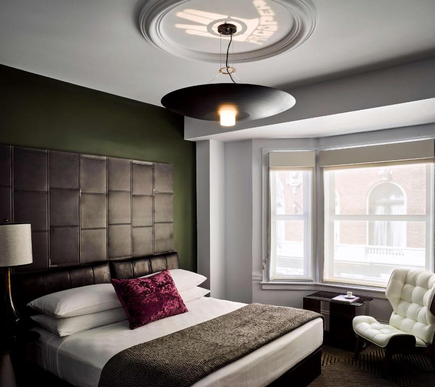 Double King Size Bed