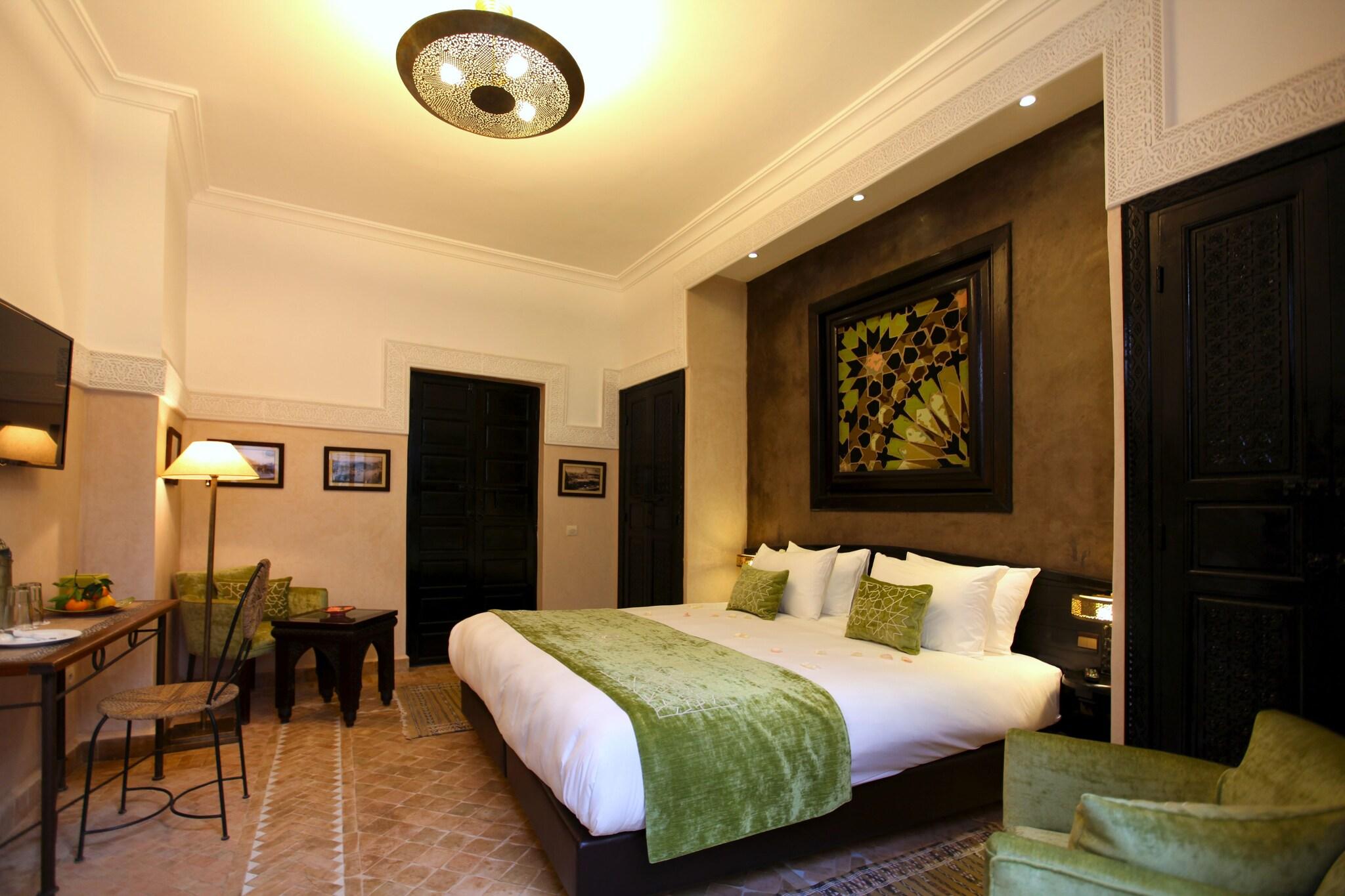 Double or Twin Superior King Bed