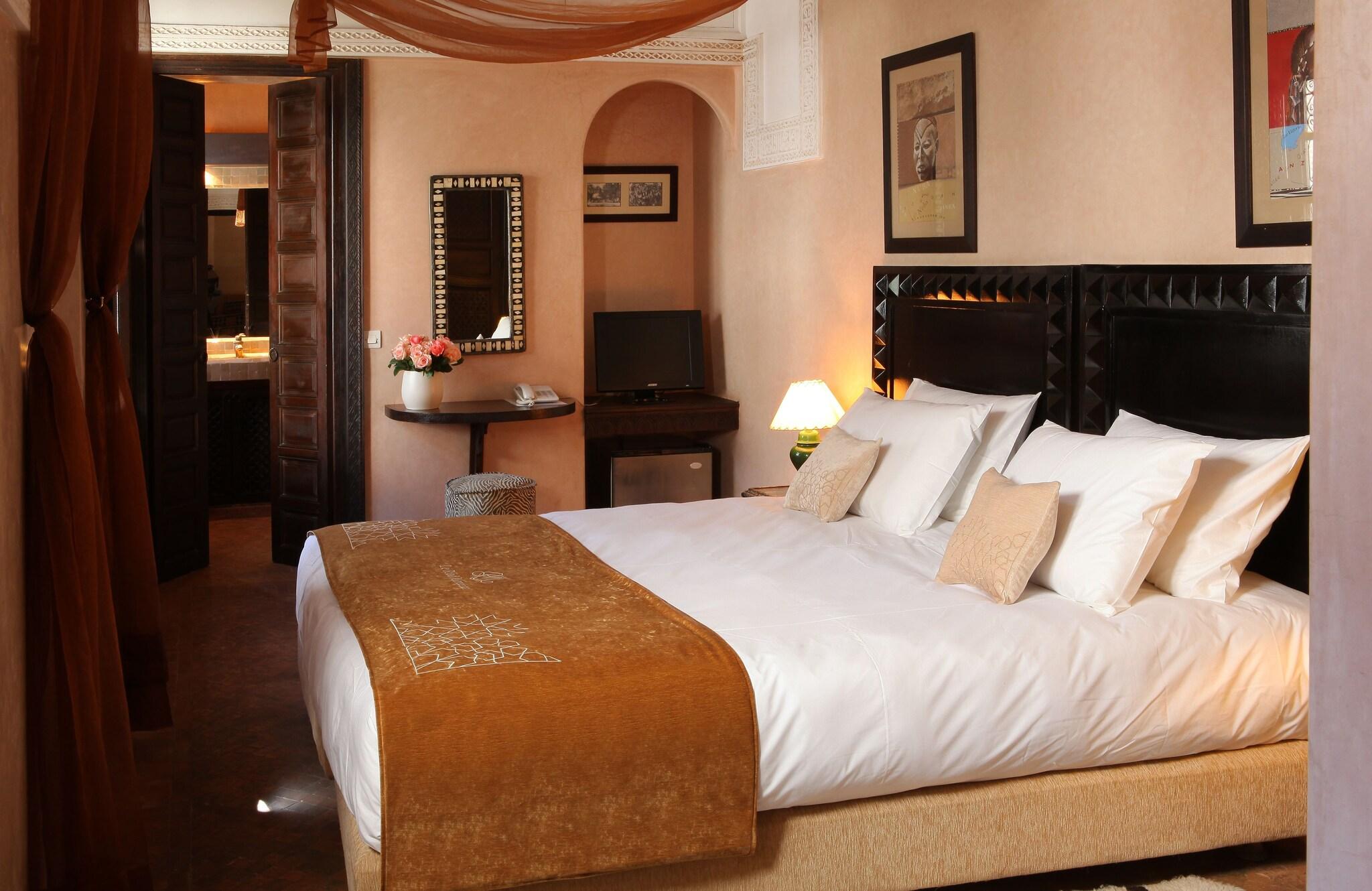 Double or Twin Superior King Bed