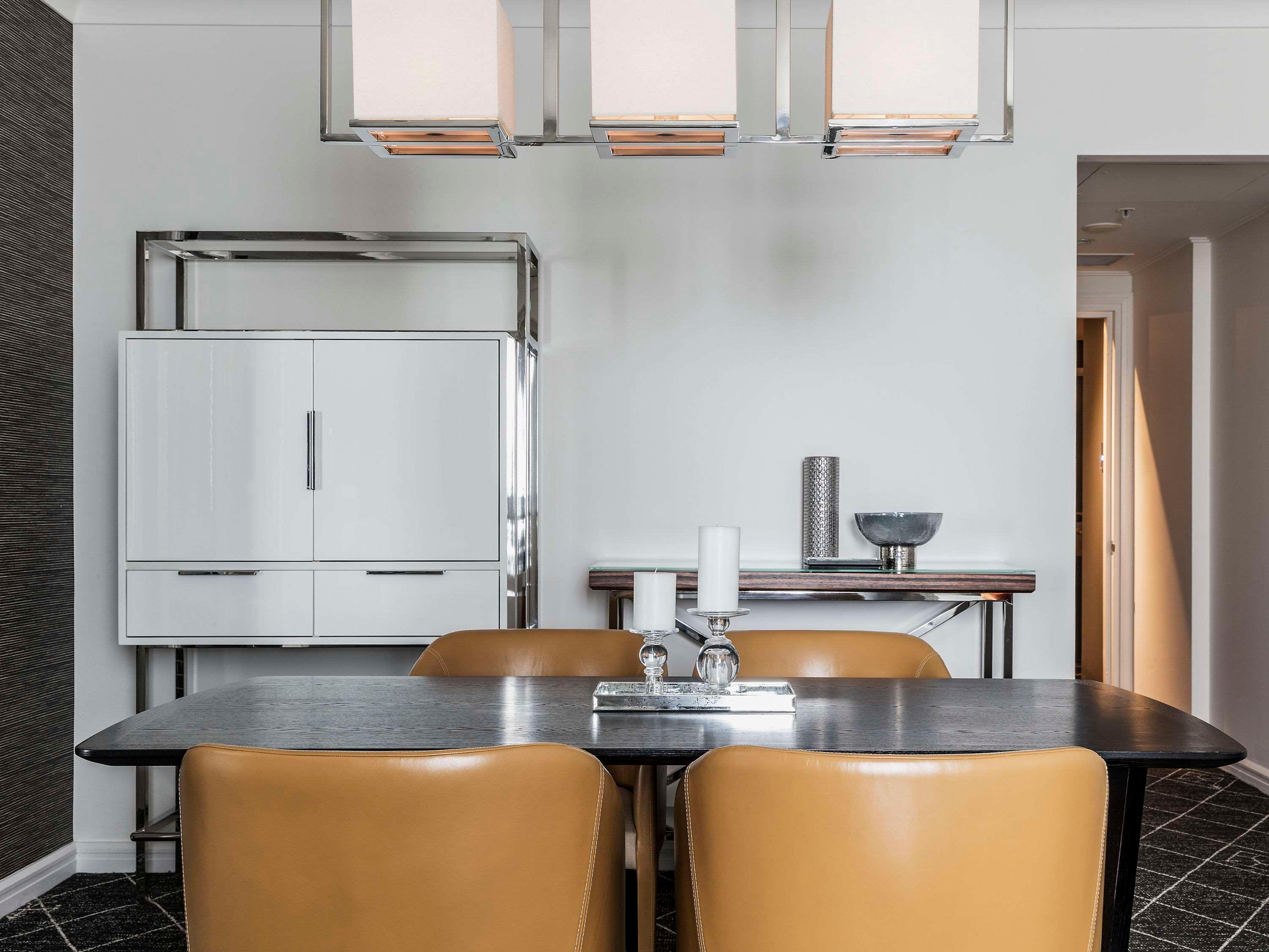 Suite Executive King Bed