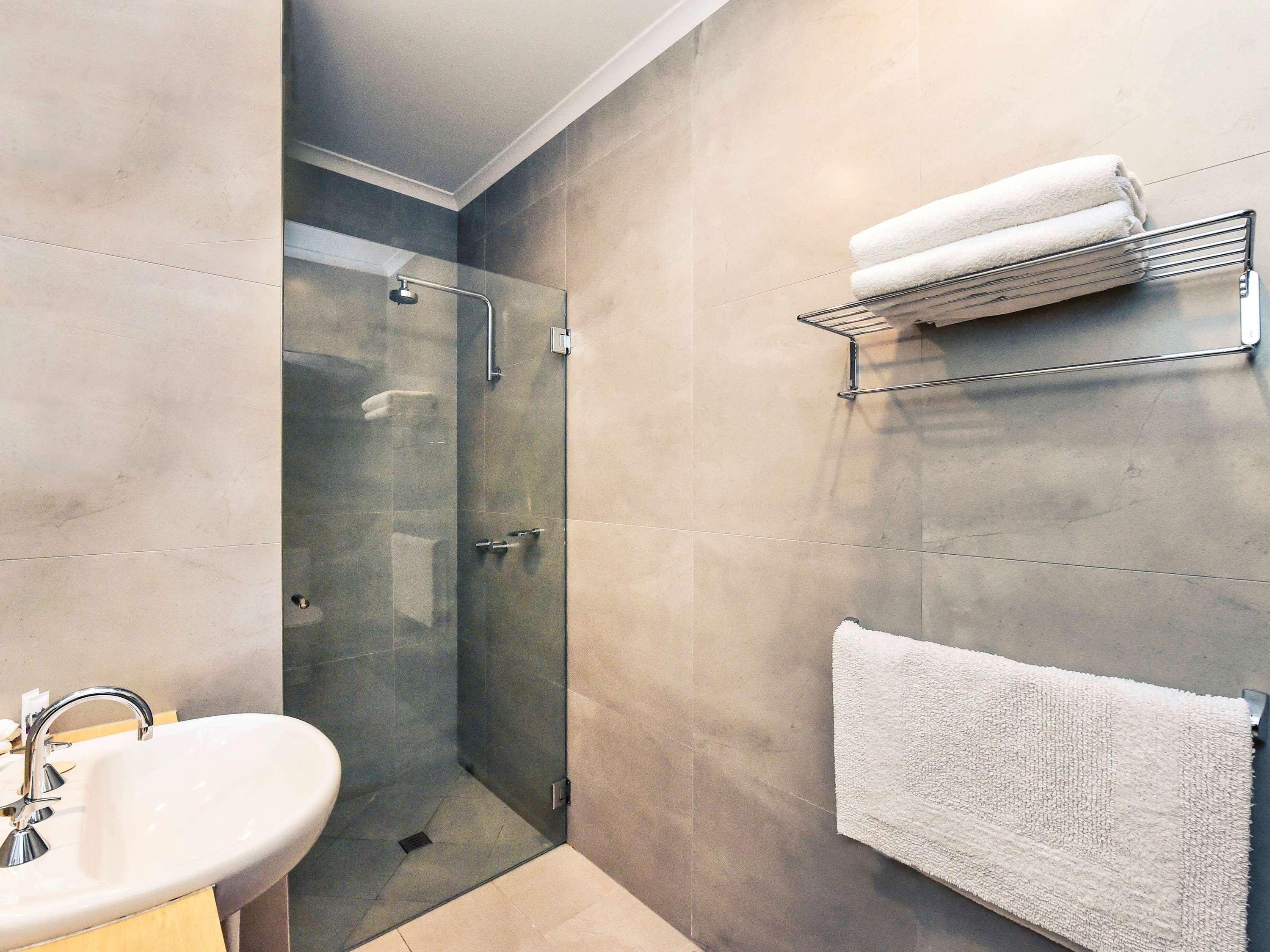 Double Superior King Bed