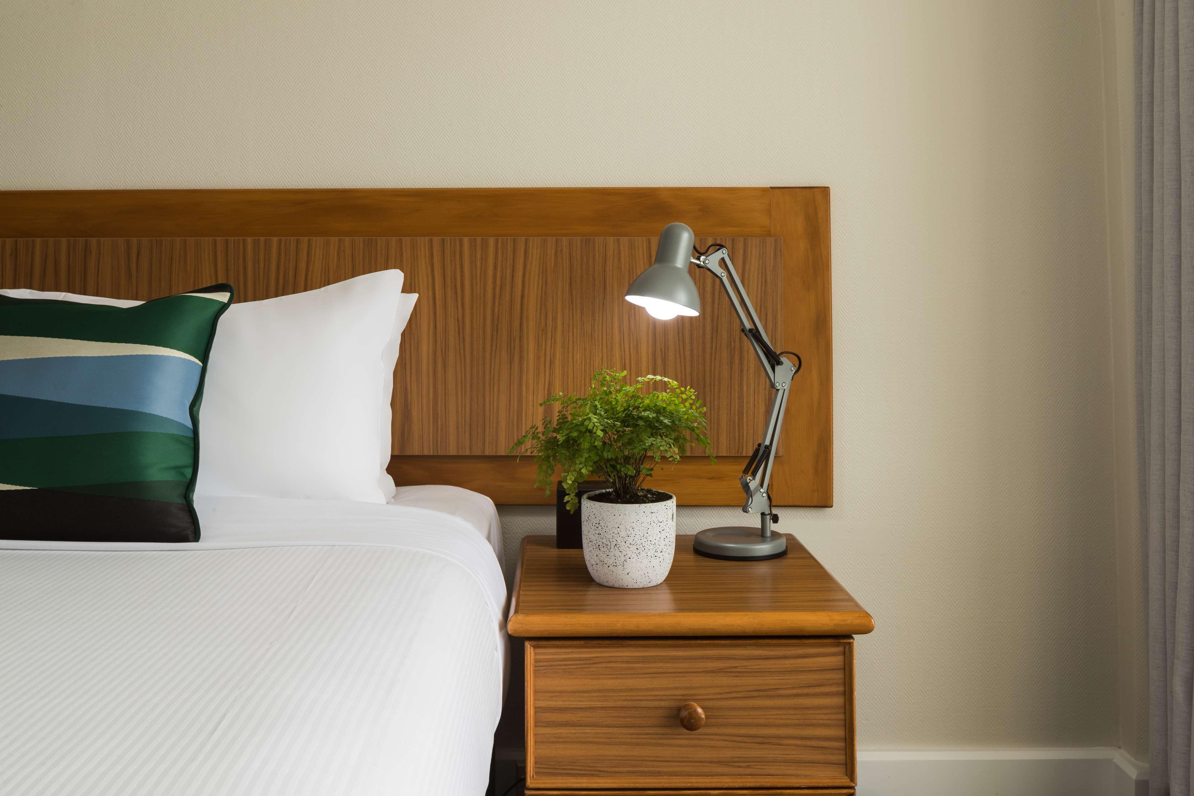 Family Room Lake View