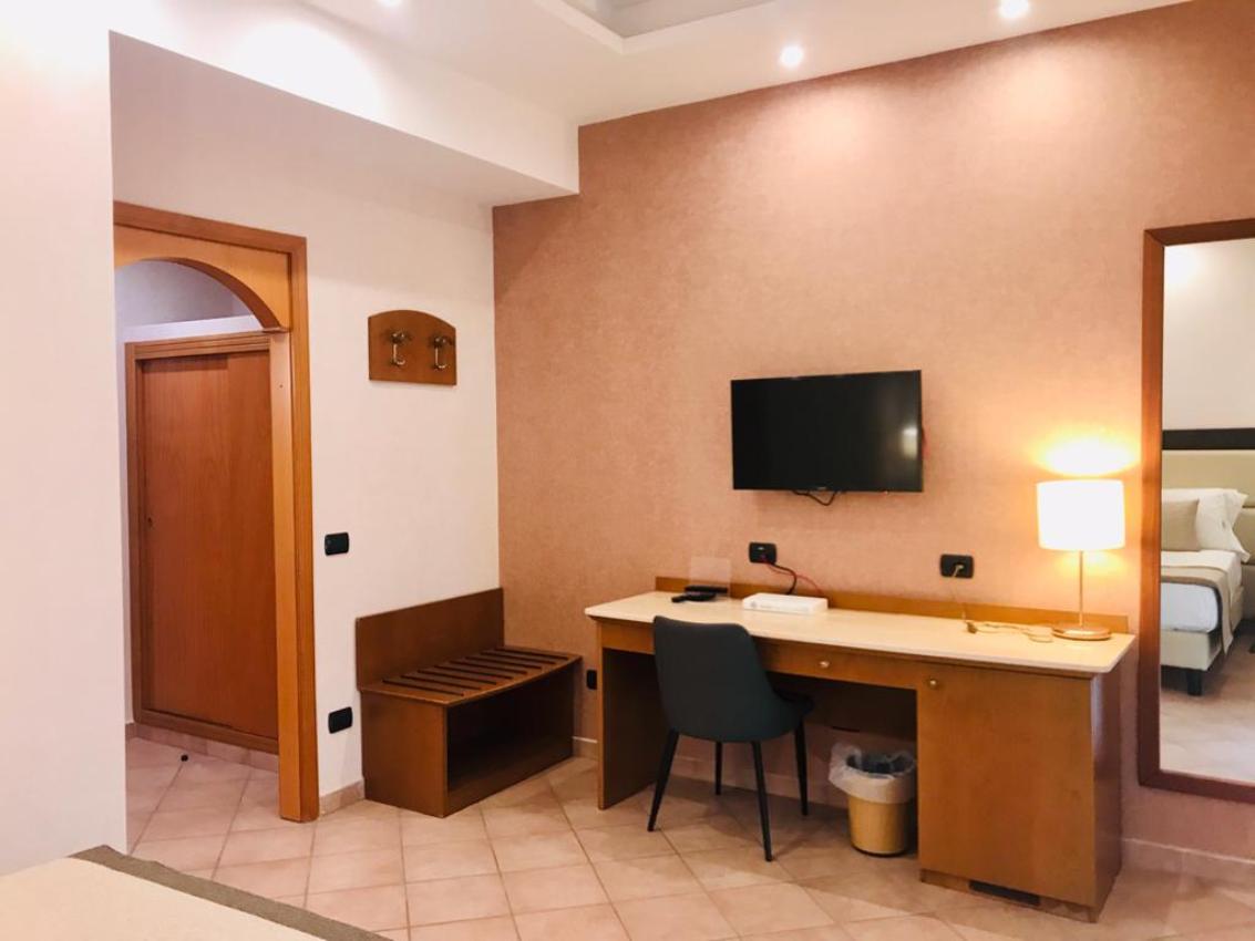 Double or Twin Standard