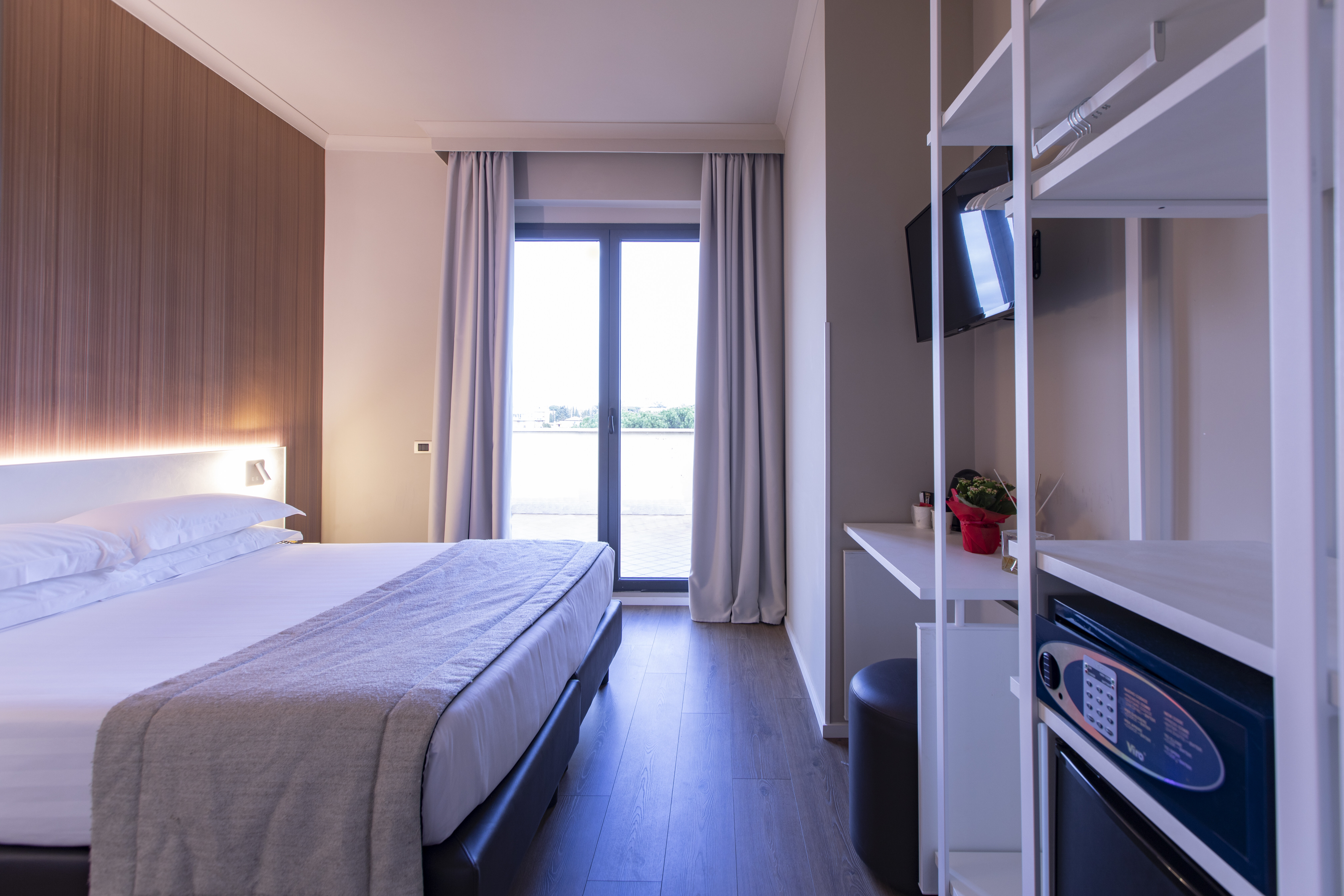 Double King Size Bed