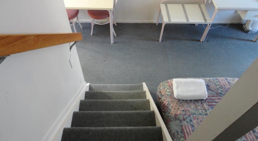 Studio Queen Size Bed